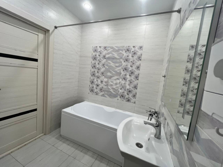 1-комн квартира Тимофея Чаркова, 83