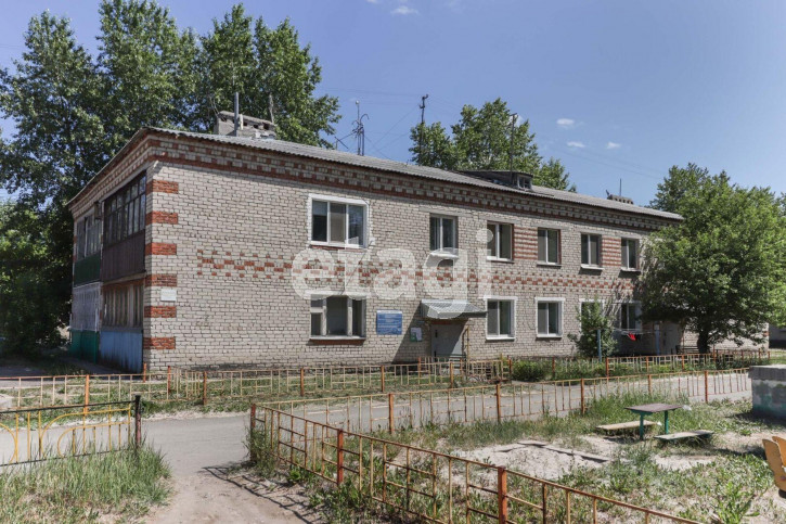 2-комн квартира Пражская (Строителей), 23