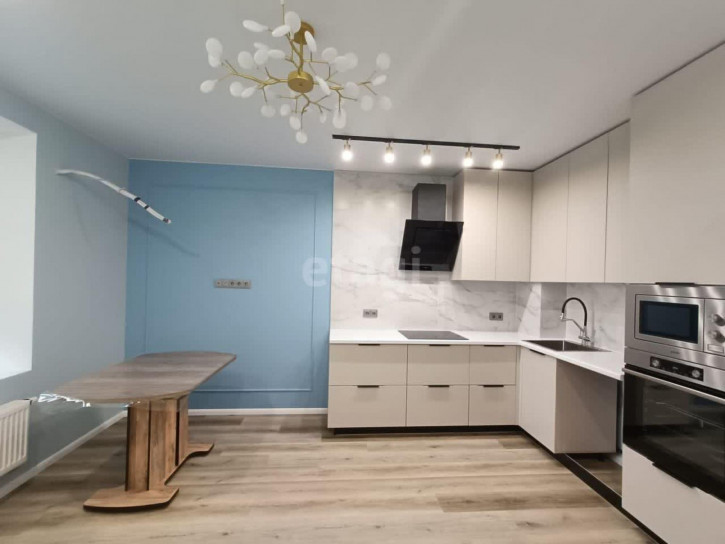 2-комн квартира Тимофея Кармацкого, 11