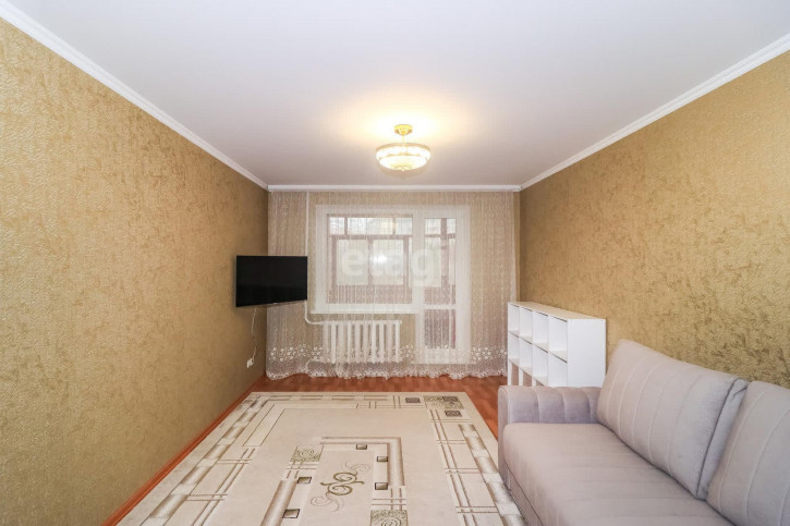 3-комн квартира Московский тракт, 169