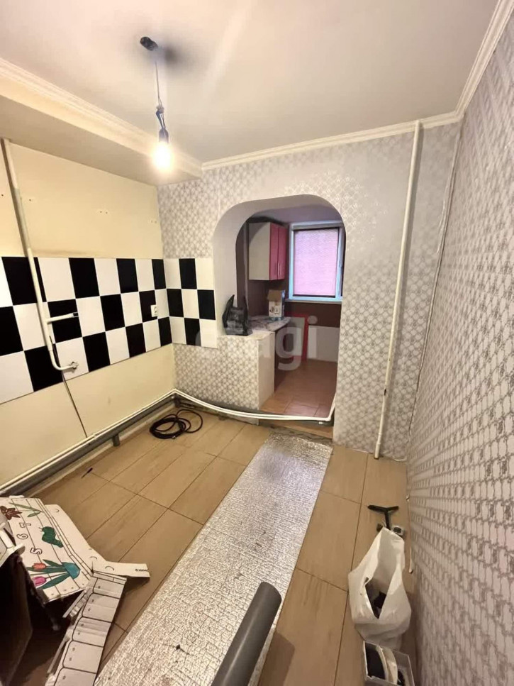 2-комн квартира Геологоразведчиков пр, 42