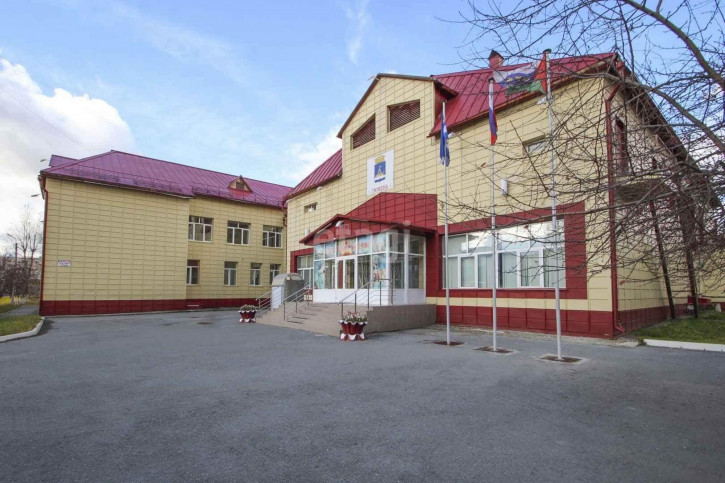 4-комн квартира Муравленко, 9