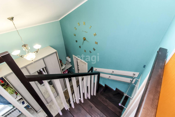 4-комн квартира Газодобытчиков, 23