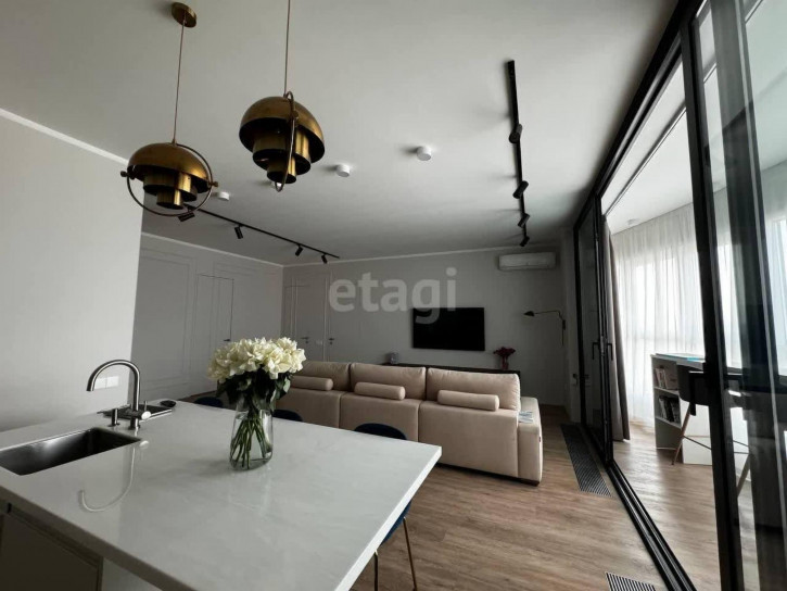 2-комн квартира Орловская, 58