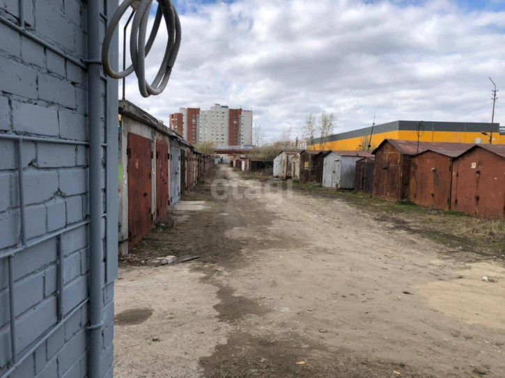 Гараж/парковка Широтная 2