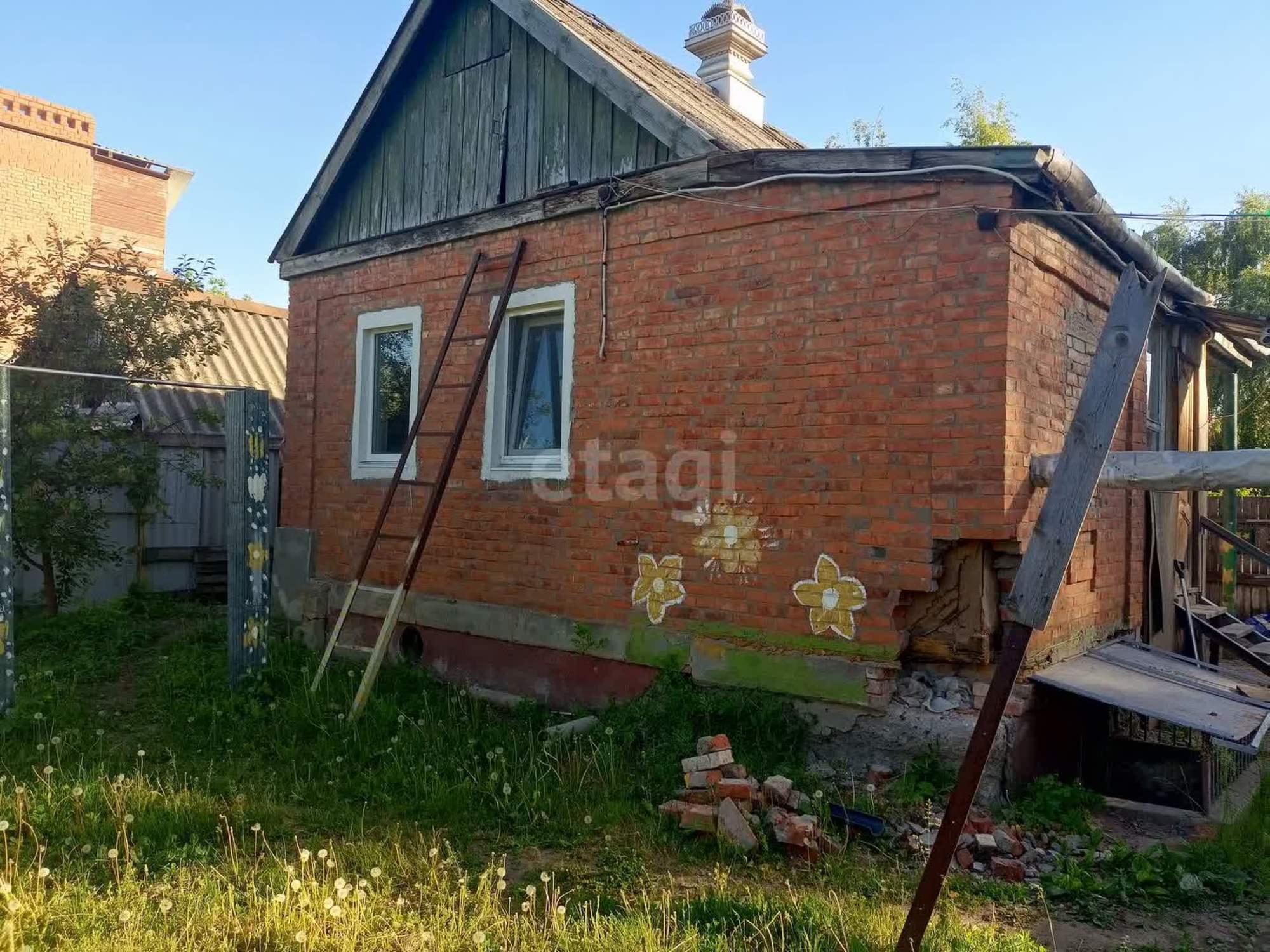 Купить дачу, дом, коттедж за 5 900 000 рублей на Революционная улица