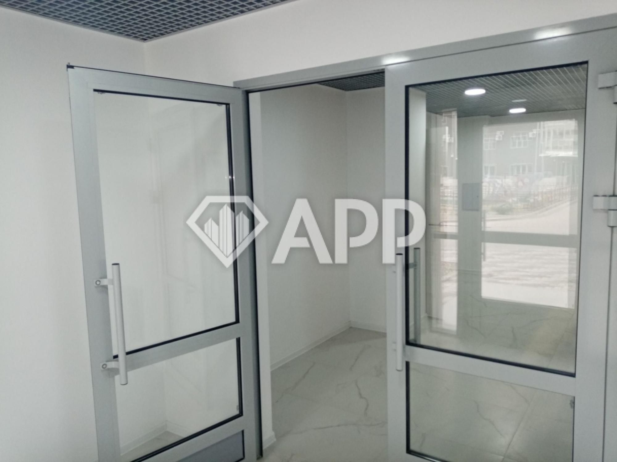 Купить офис, помещение под офис за 17 900 000 рублей на ул Шевченко, 22