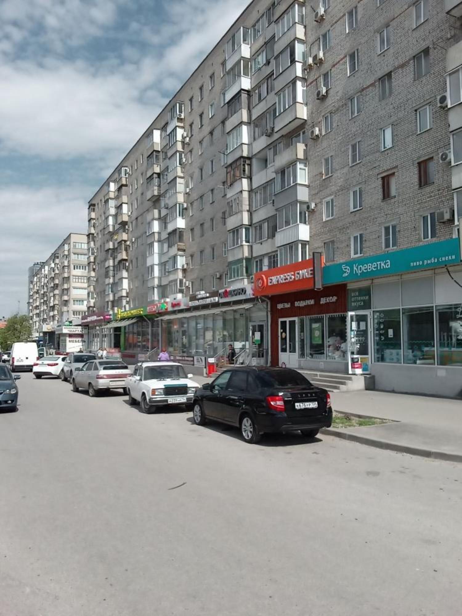 Сдать торговое помещение за 217 500 рублей на ул им. Рокоссовского, 54