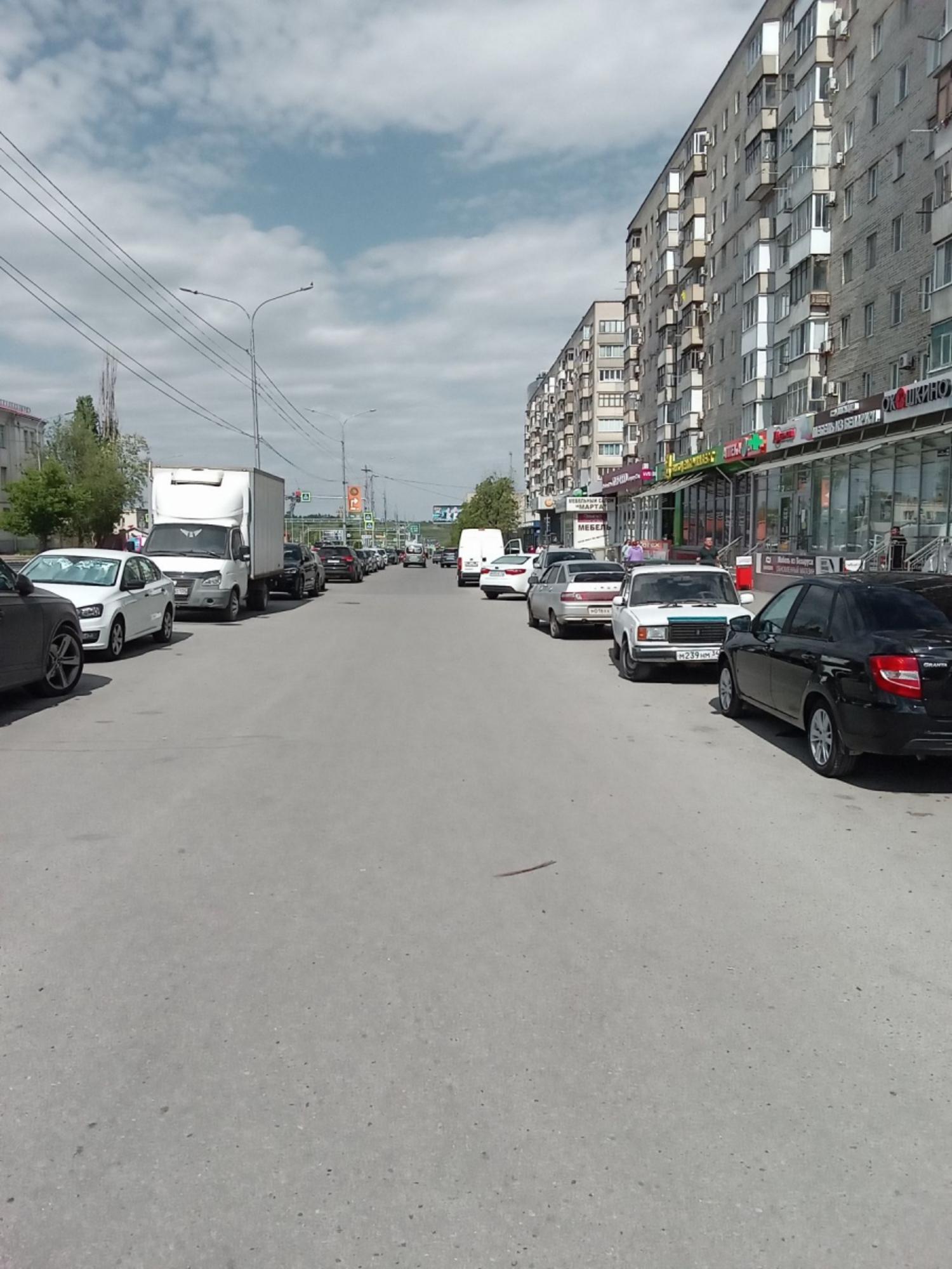 Сдать торговое помещение за 217 500 рублей на ул им. Рокоссовского, 54