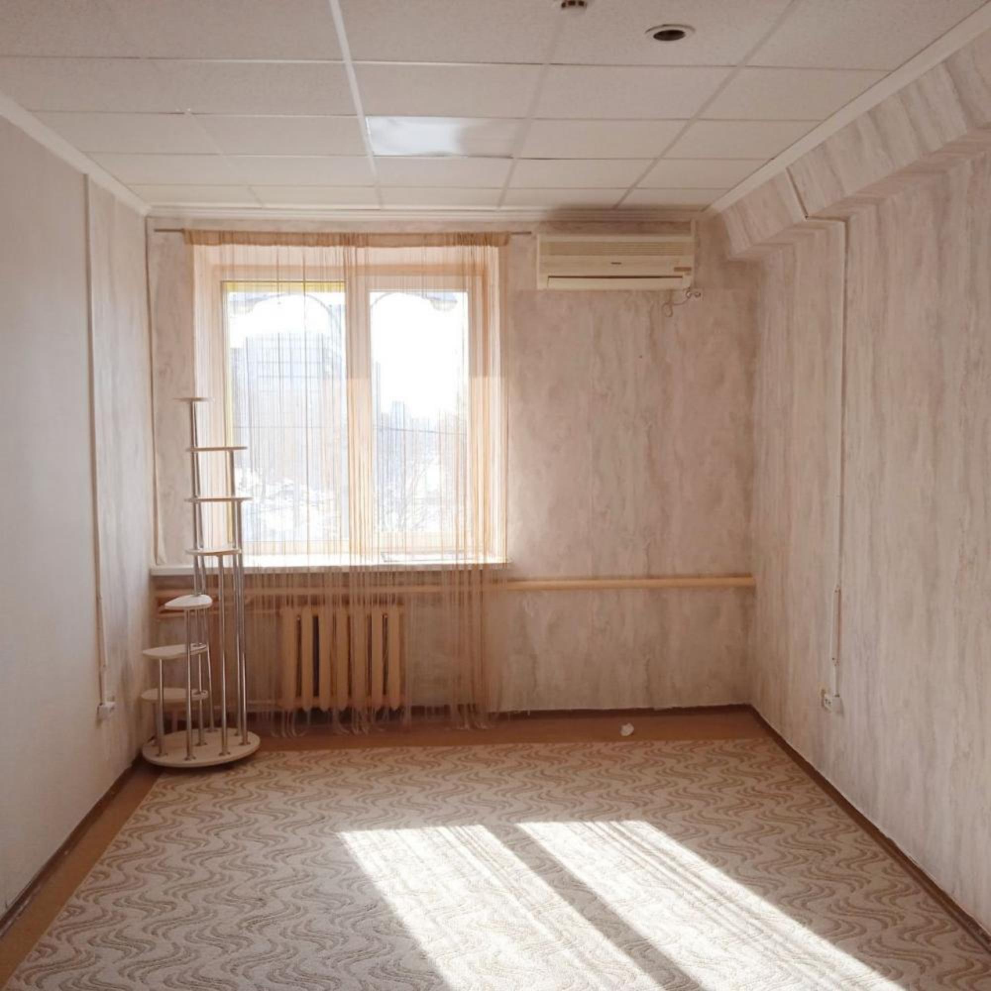 Сдать офис, помещение под офис за 13 500 рублей на ул Киевская, 1