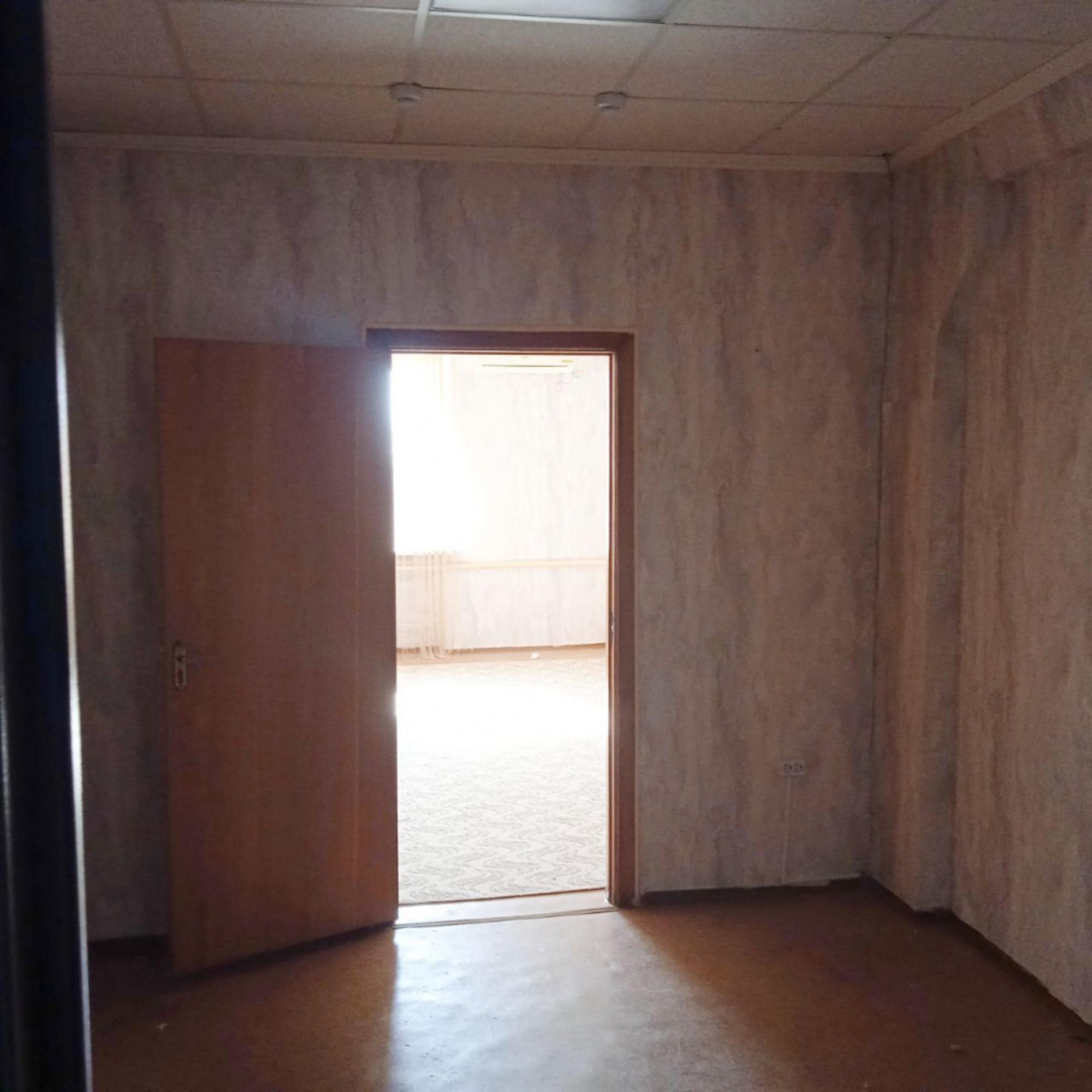 Сдать офис, помещение под офис за 13 050 рублей на ул Киевская, 1