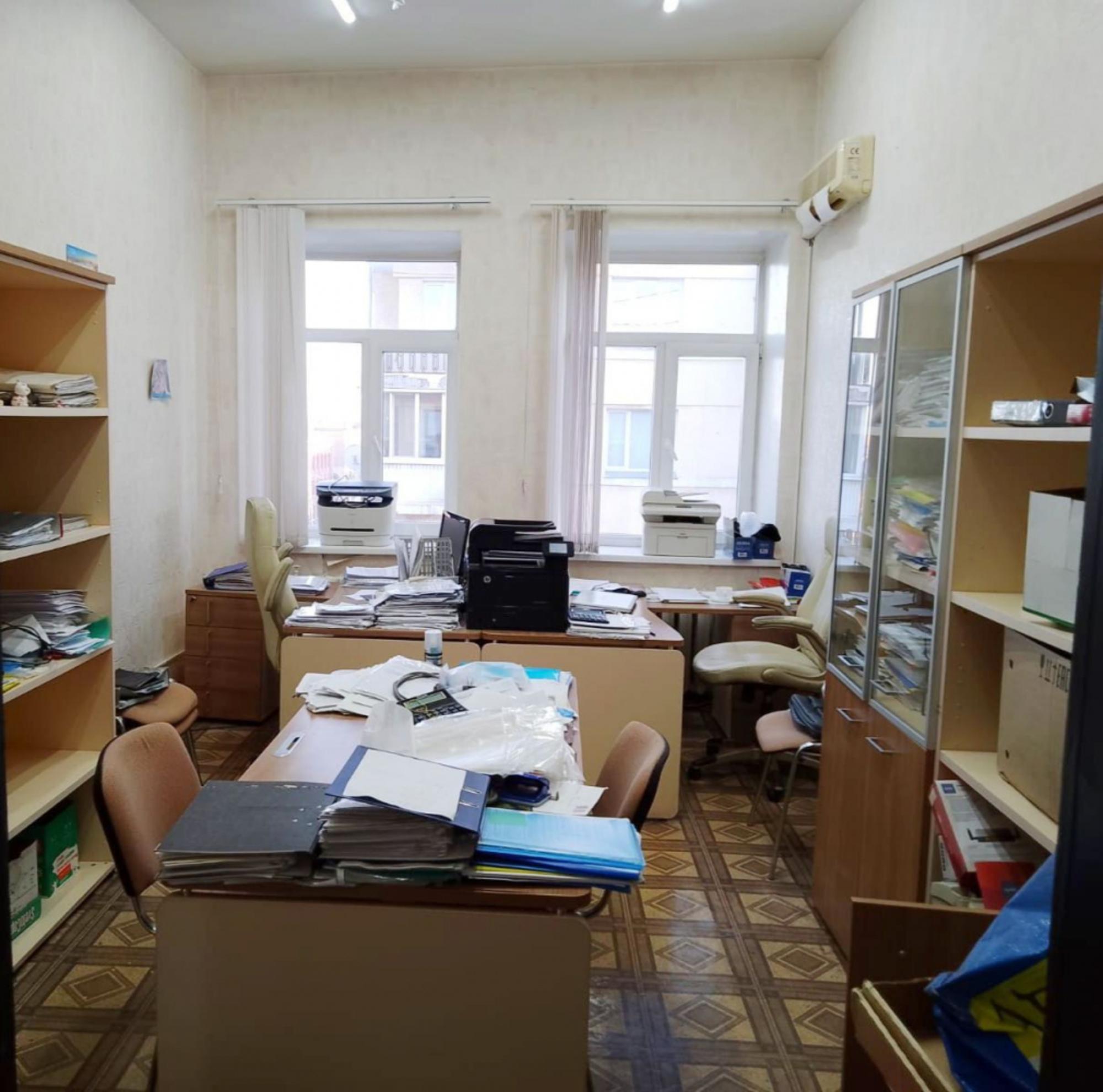 Купить офис, помещение под офис за 42 000 000 рублей на ул Высоцкого, 6