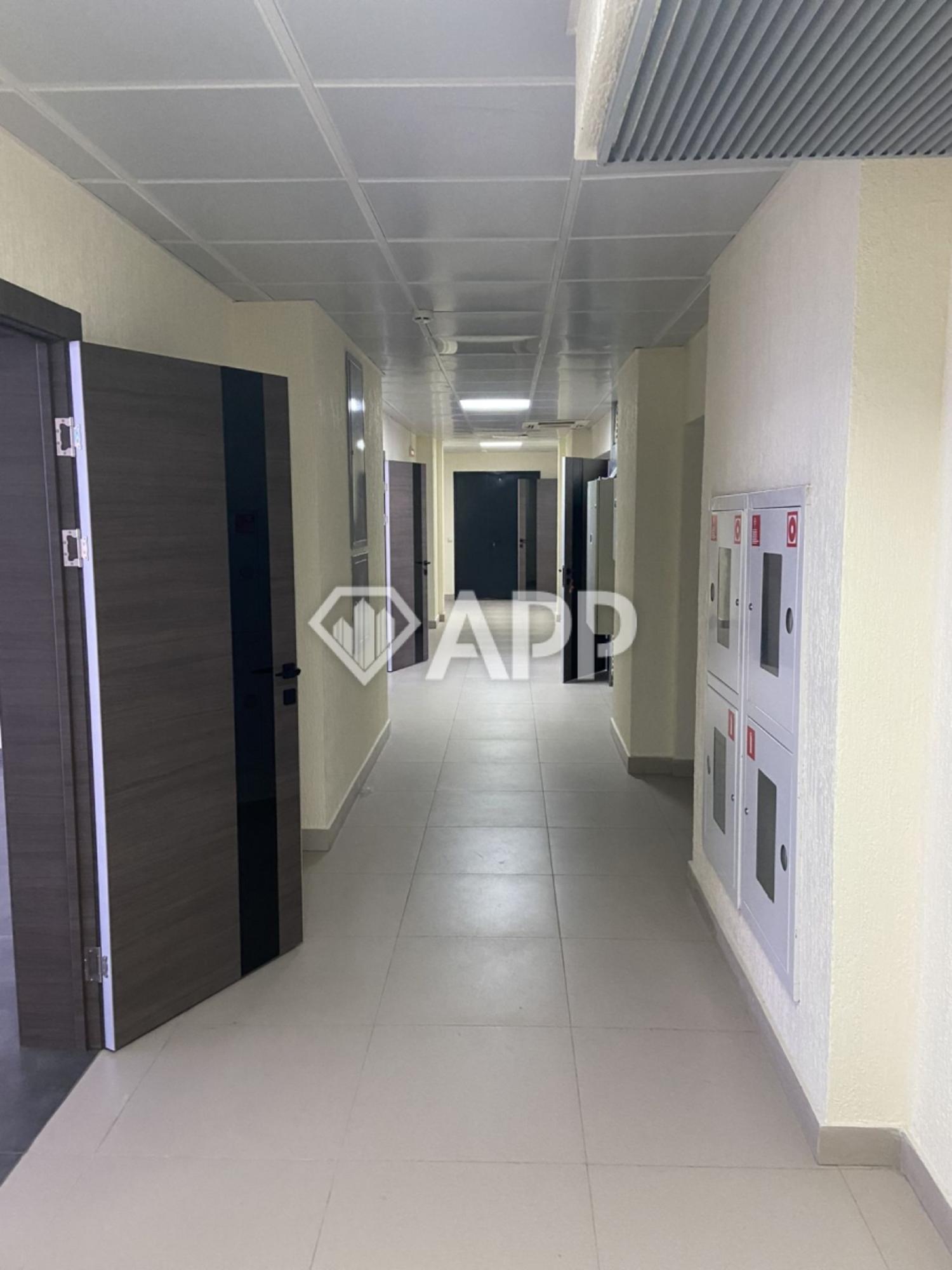 Сдать офис, помещение под офис за 727 600 рублей на ул Исаева, 1