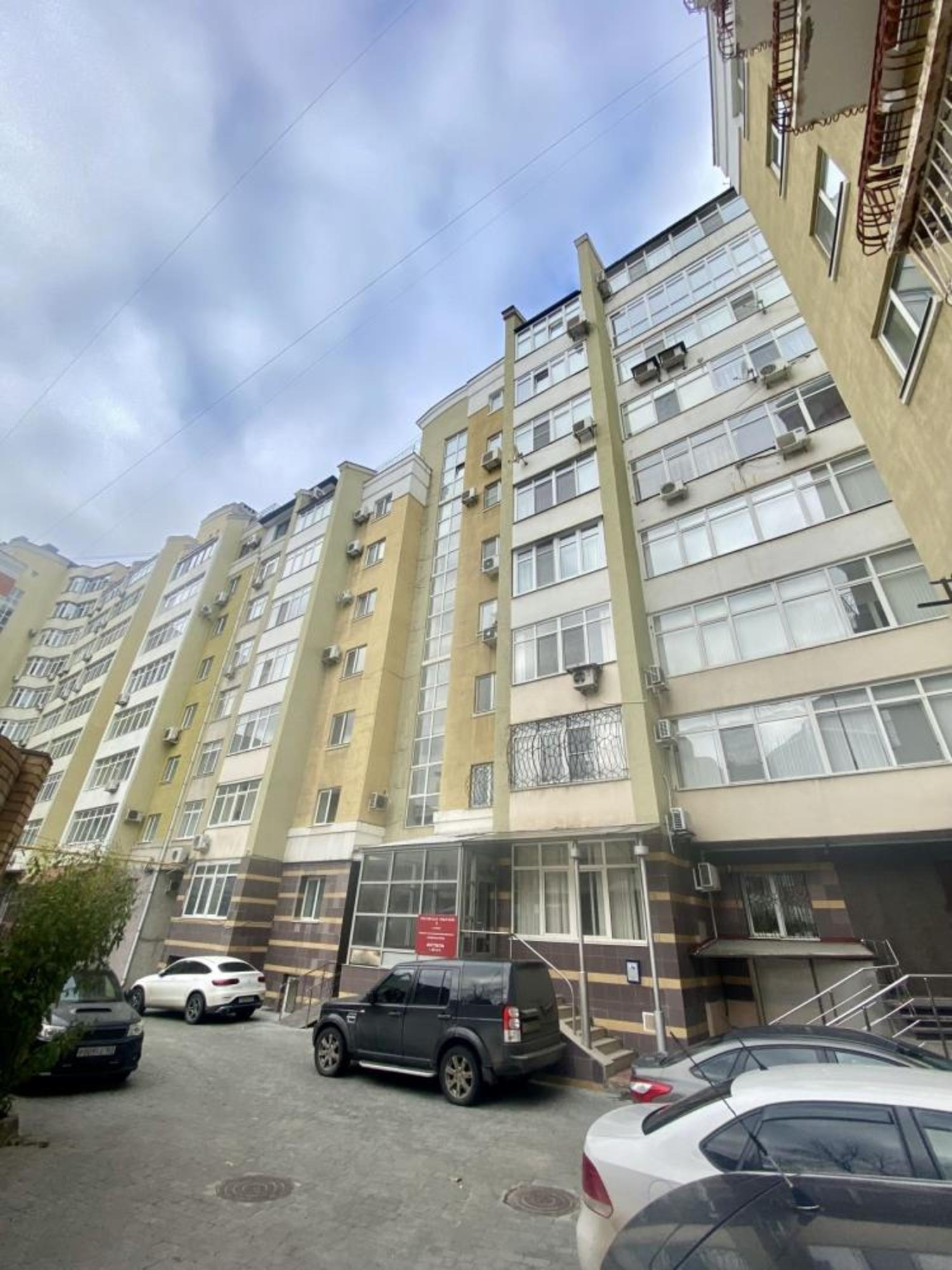 Сдать офис, помещение под офис за 27 400 рублей на ул Алексея Толстого, 100