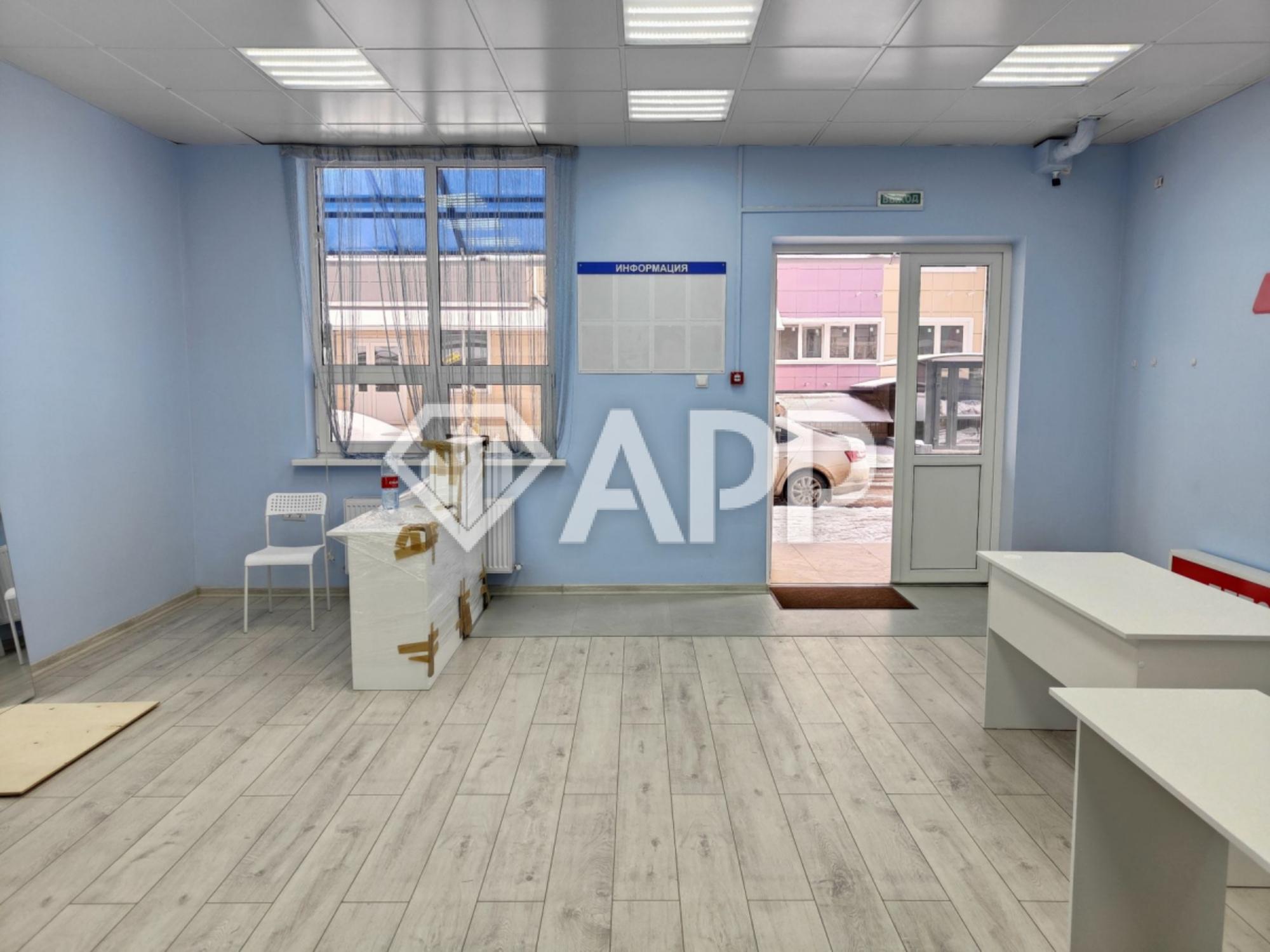Купить торговое помещение за 6 480 000 рублей на ул им. краеведа Соловьёва В.А., 6