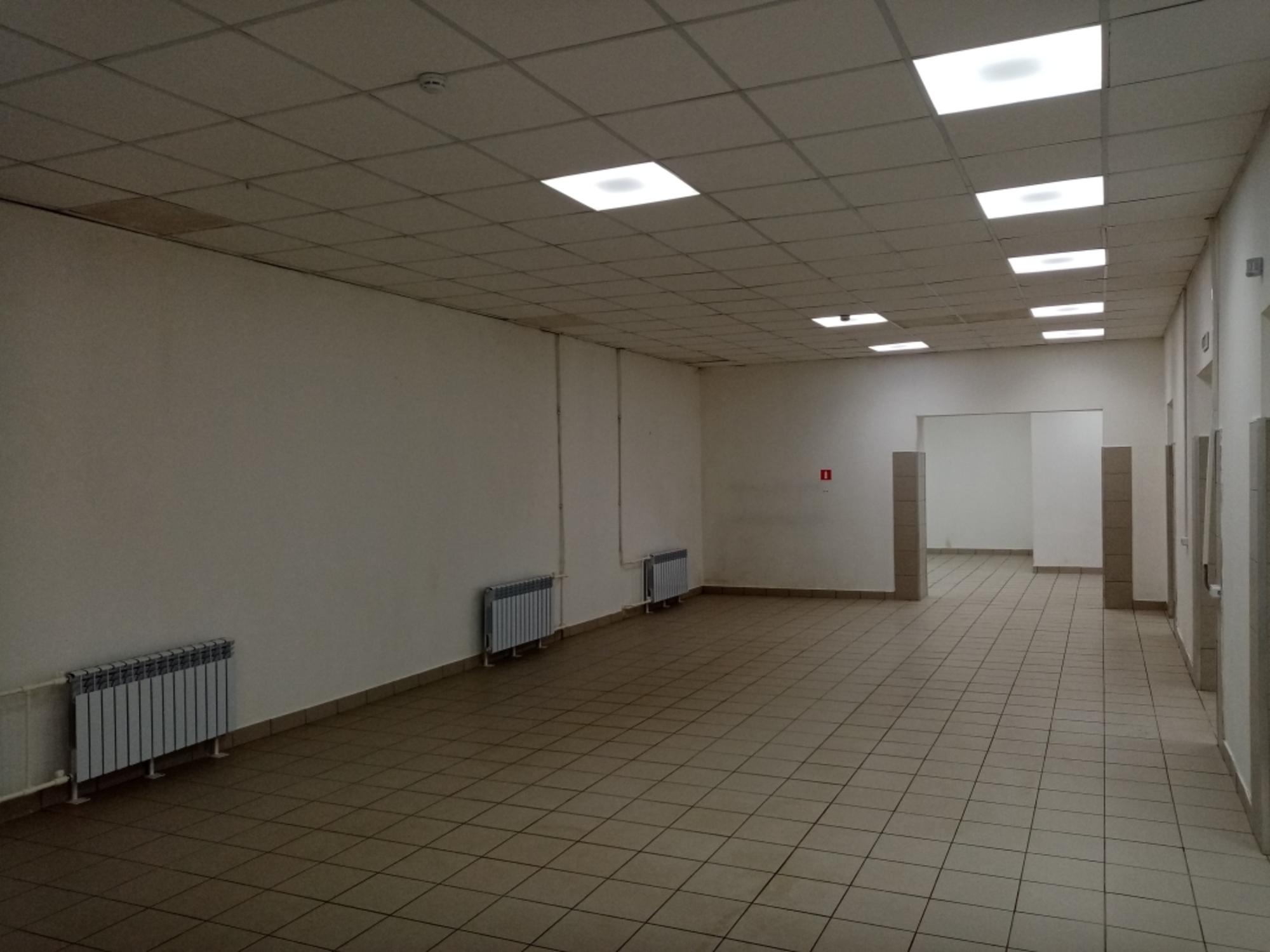 Сдать торговое помещение за 120 000 рублей на ул им Шехурдина А.П., 36