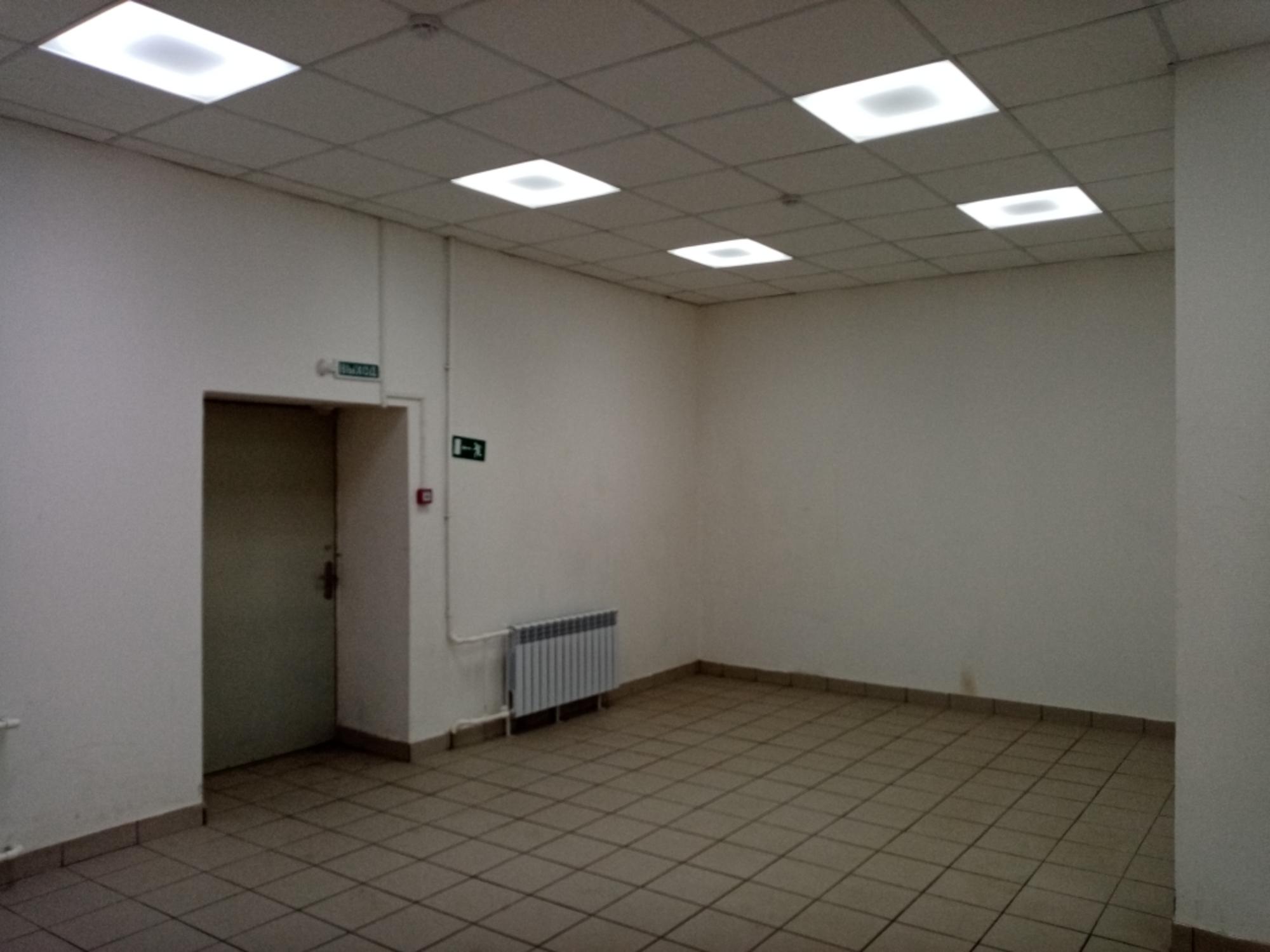 Сдать торговое помещение за 120 000 рублей на ул им Шехурдина А.П., 36