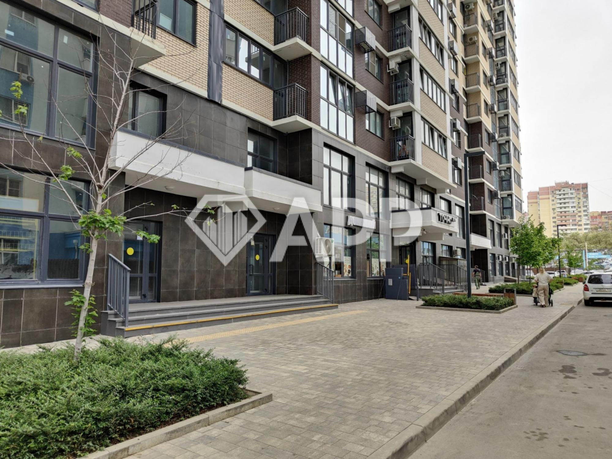 Купить торговое помещение за 9 013 630 рублей на ул Автолюбителей, 1Г