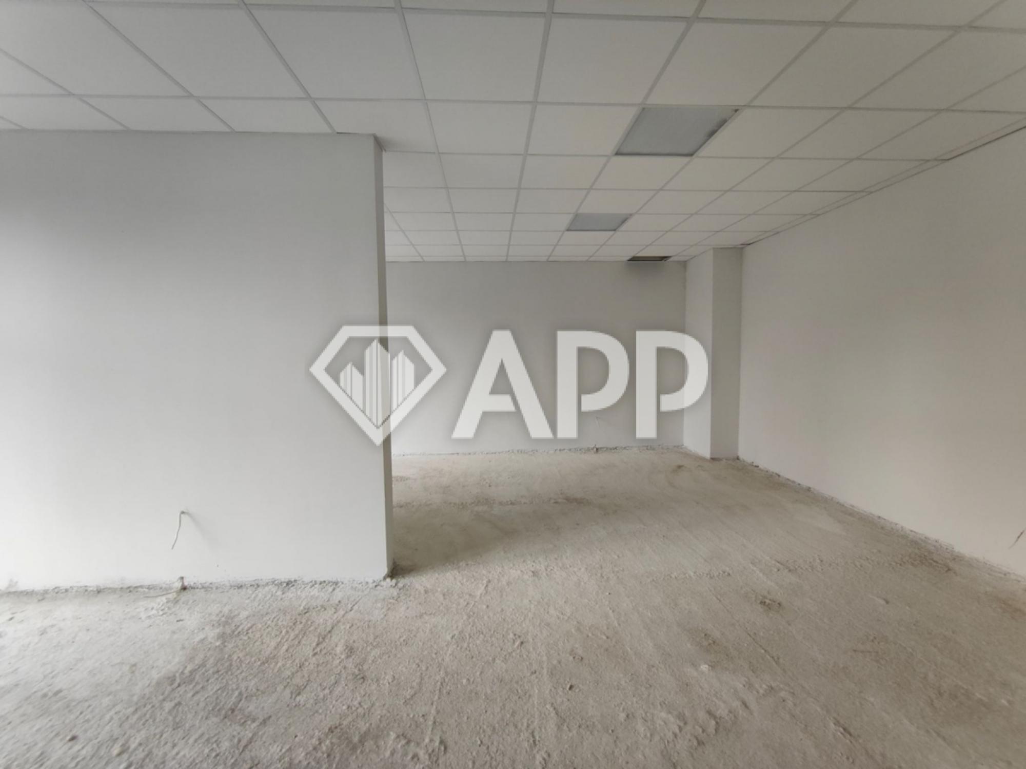 Купить торговое помещение за 9 013 630 рублей на ул Автолюбителей, 1Г