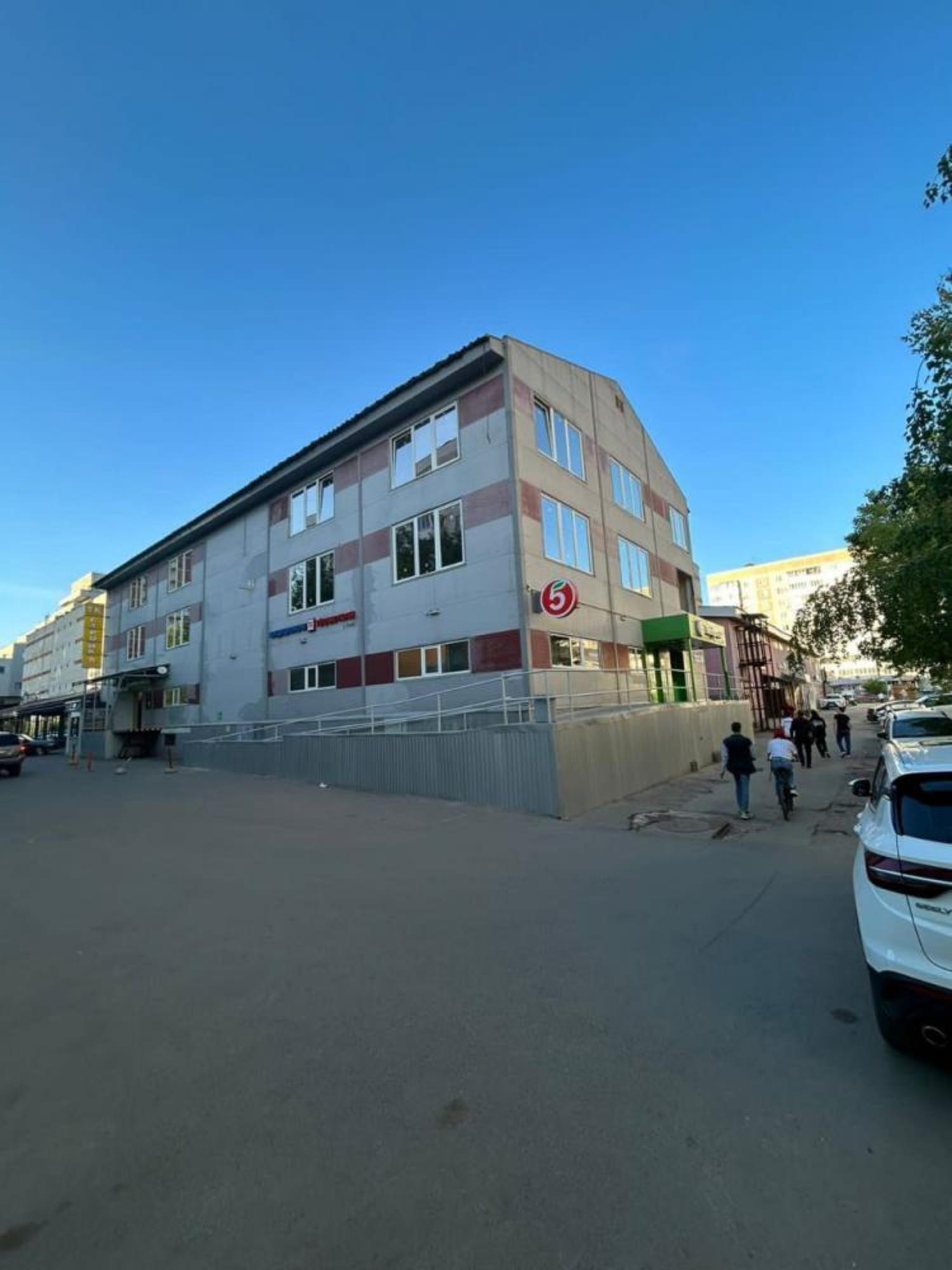 Купить офис, помещение под офис за 4 253 000 рублей на ул Мусина, 29Д
