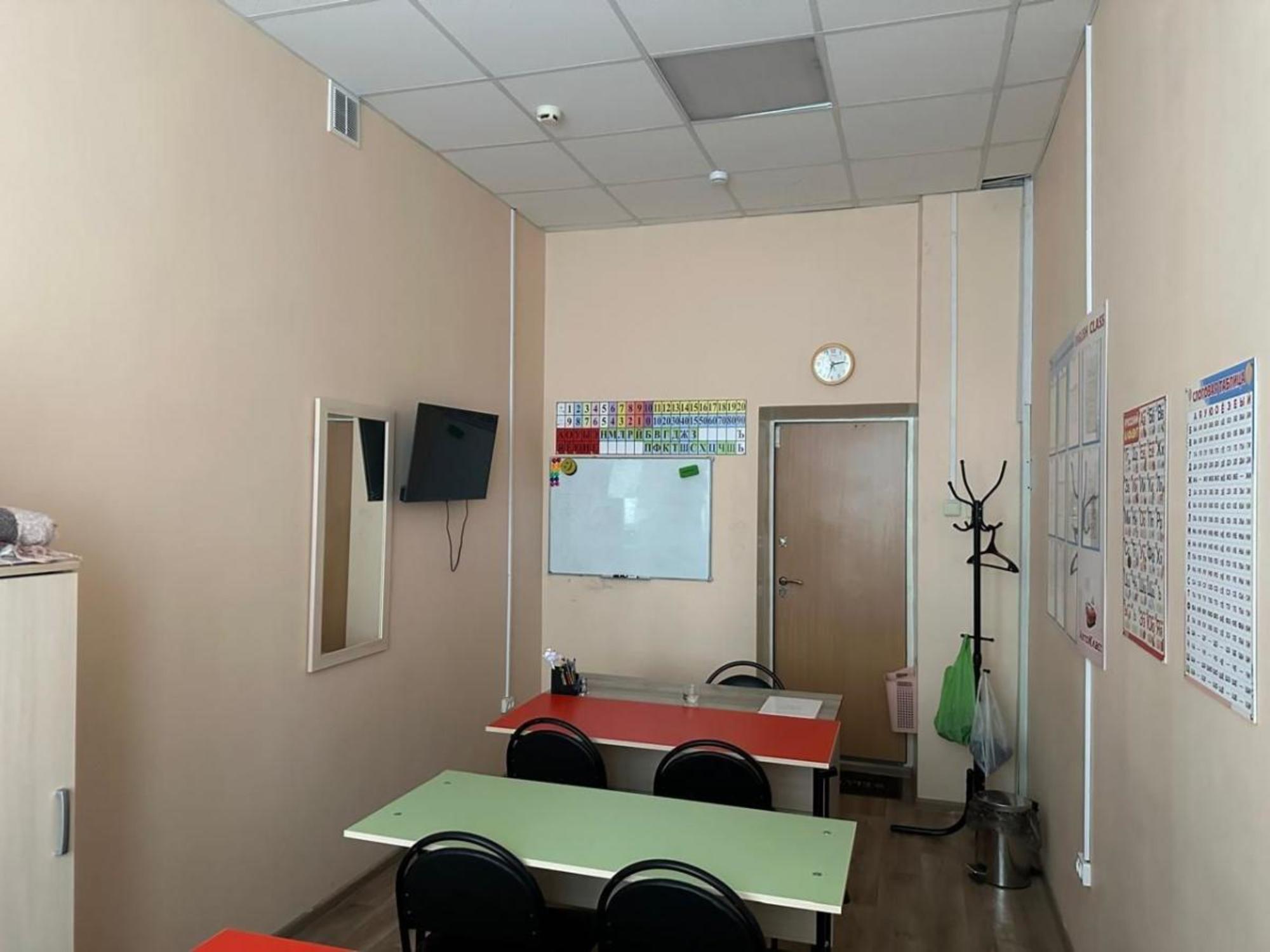 Сдать офис, помещение под офис за 14 600 рублей на улица Сююмбике