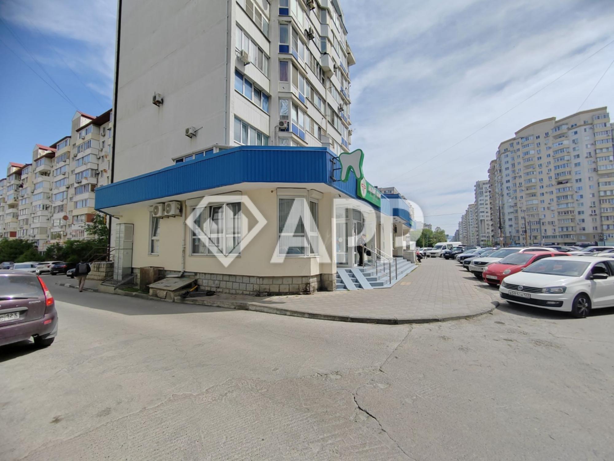 Купить торговое помещение за 20 000 000 рублей на пр-кт Дзержинского, 219
