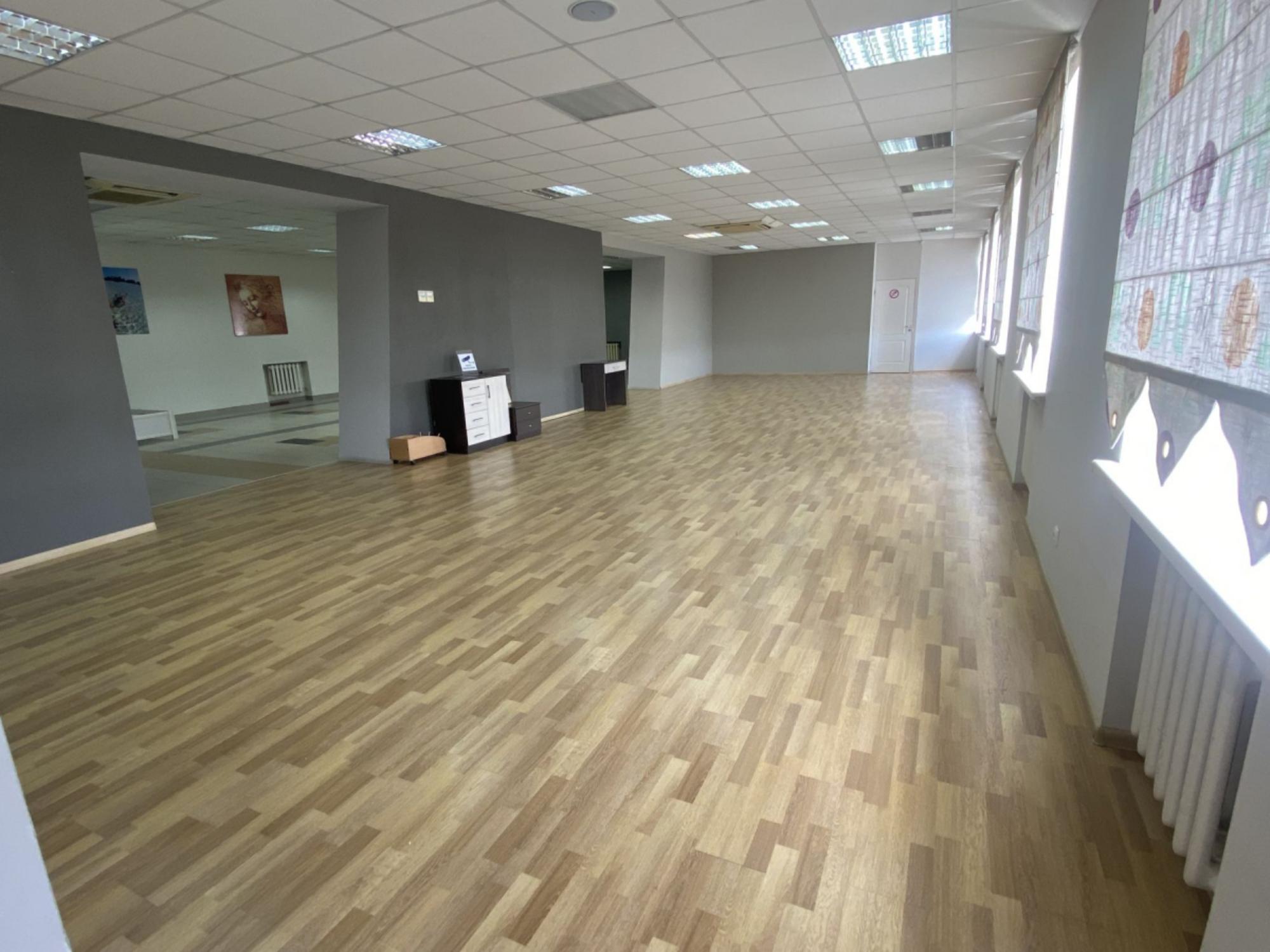 Сдать офис, помещение под офис за 92 000 рублей на поселок Зубчаниновка, ул Товарная, 70