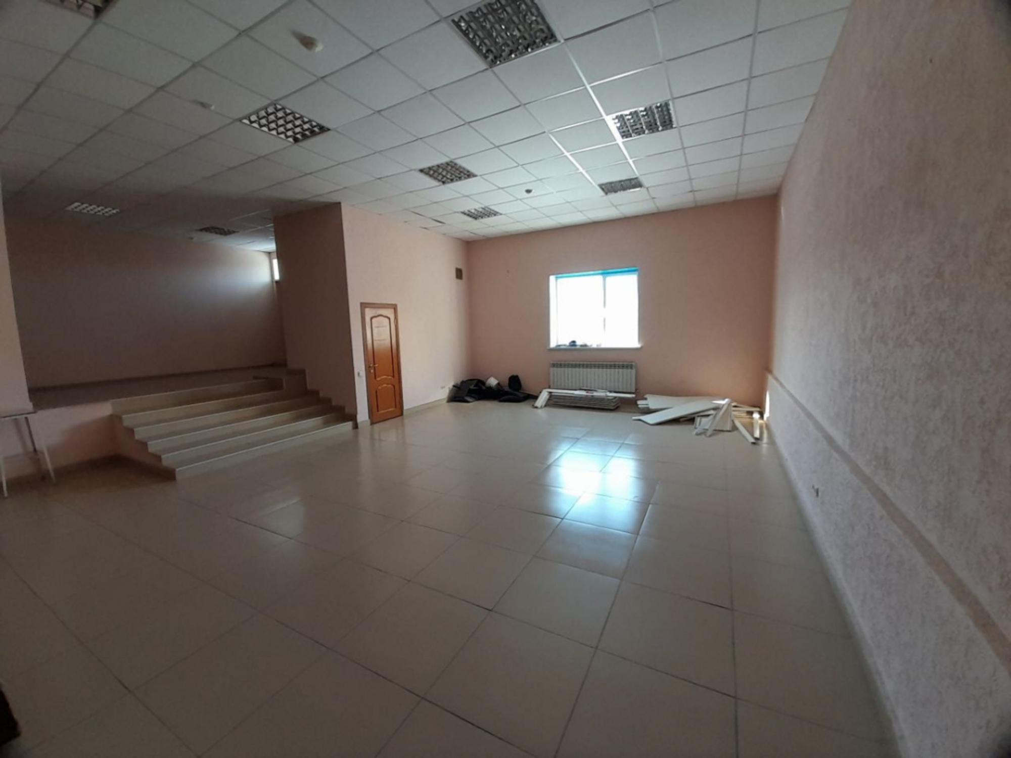Сдать офис, помещение под офис за 135 000 рублей на проезд 1-й Танкистов, 34