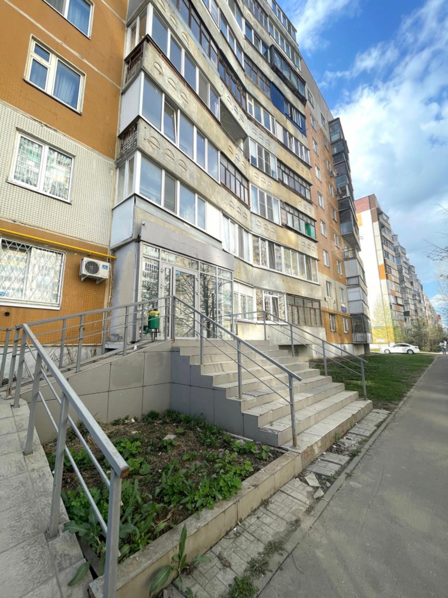 Купить торговое помещение за 8 900 000 рублей на ул Академика Глушко, 1