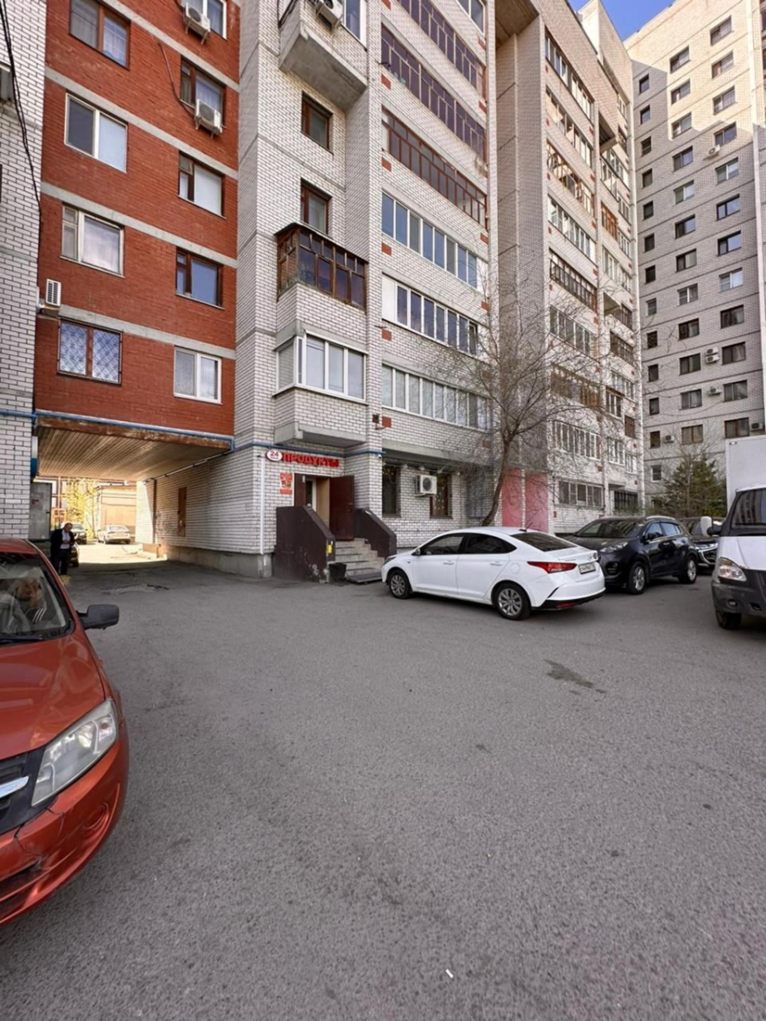 Сдать торговое помещение за 130 000 рублей на ул Гаврилова, 56