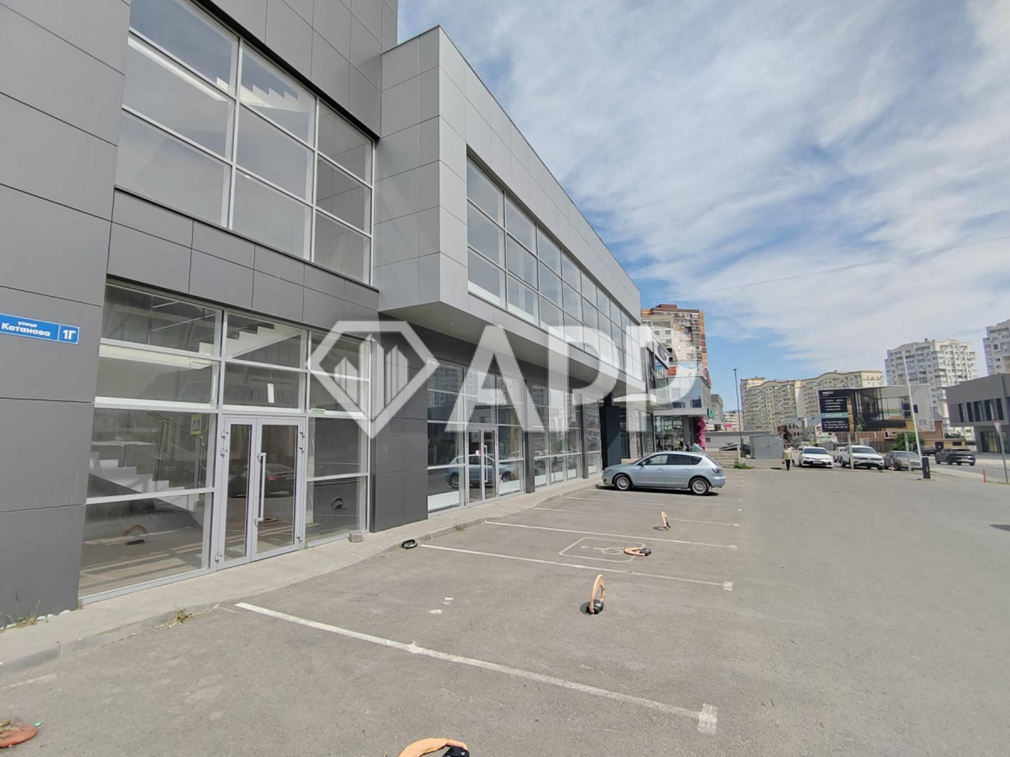 Сдать торговое помещение за 365 010 рублей на ул Котанова, 1Г