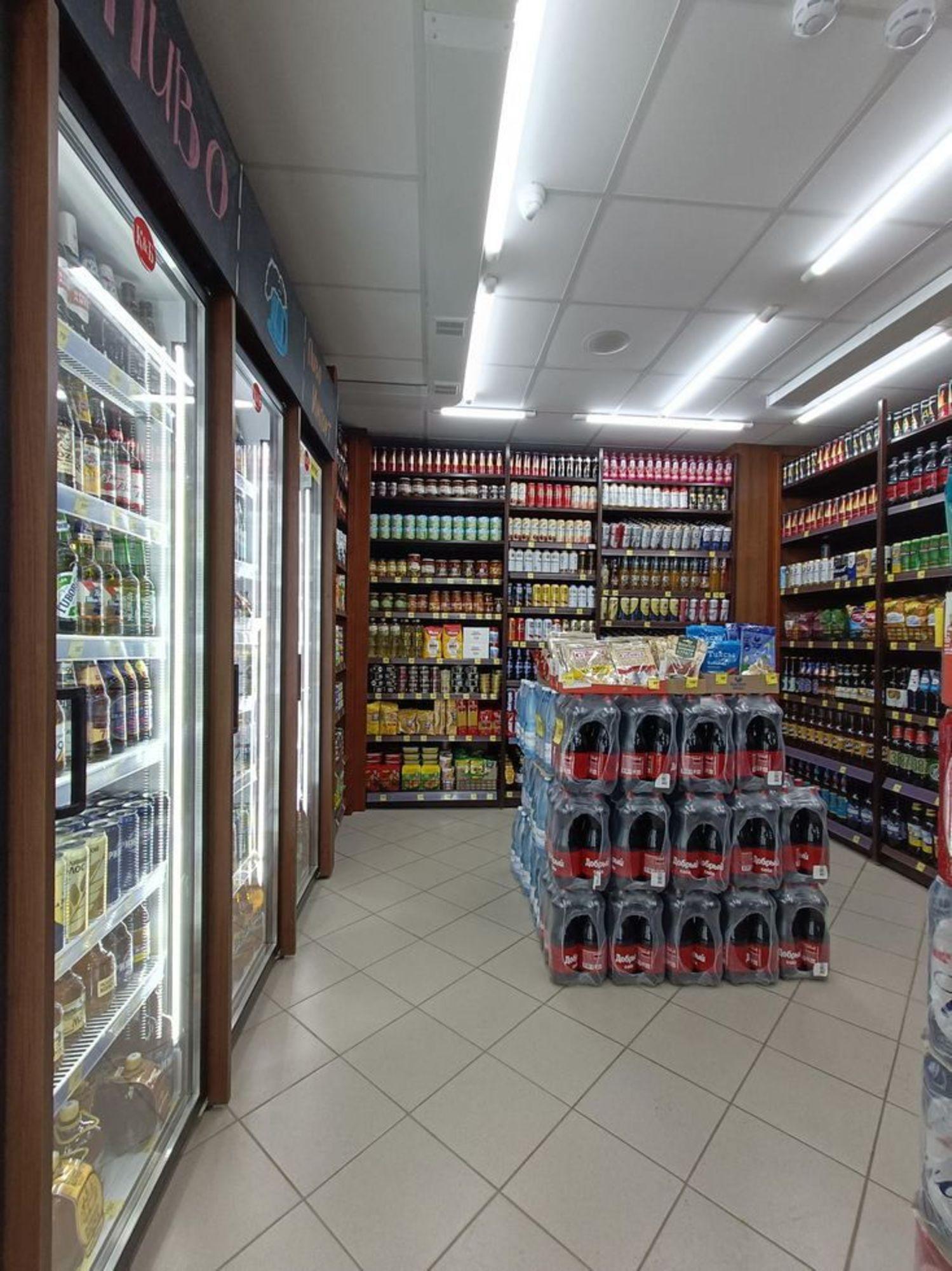 Купить помещение свободного назначения за 14 000 000 рублей на ул Волочаевская, 8