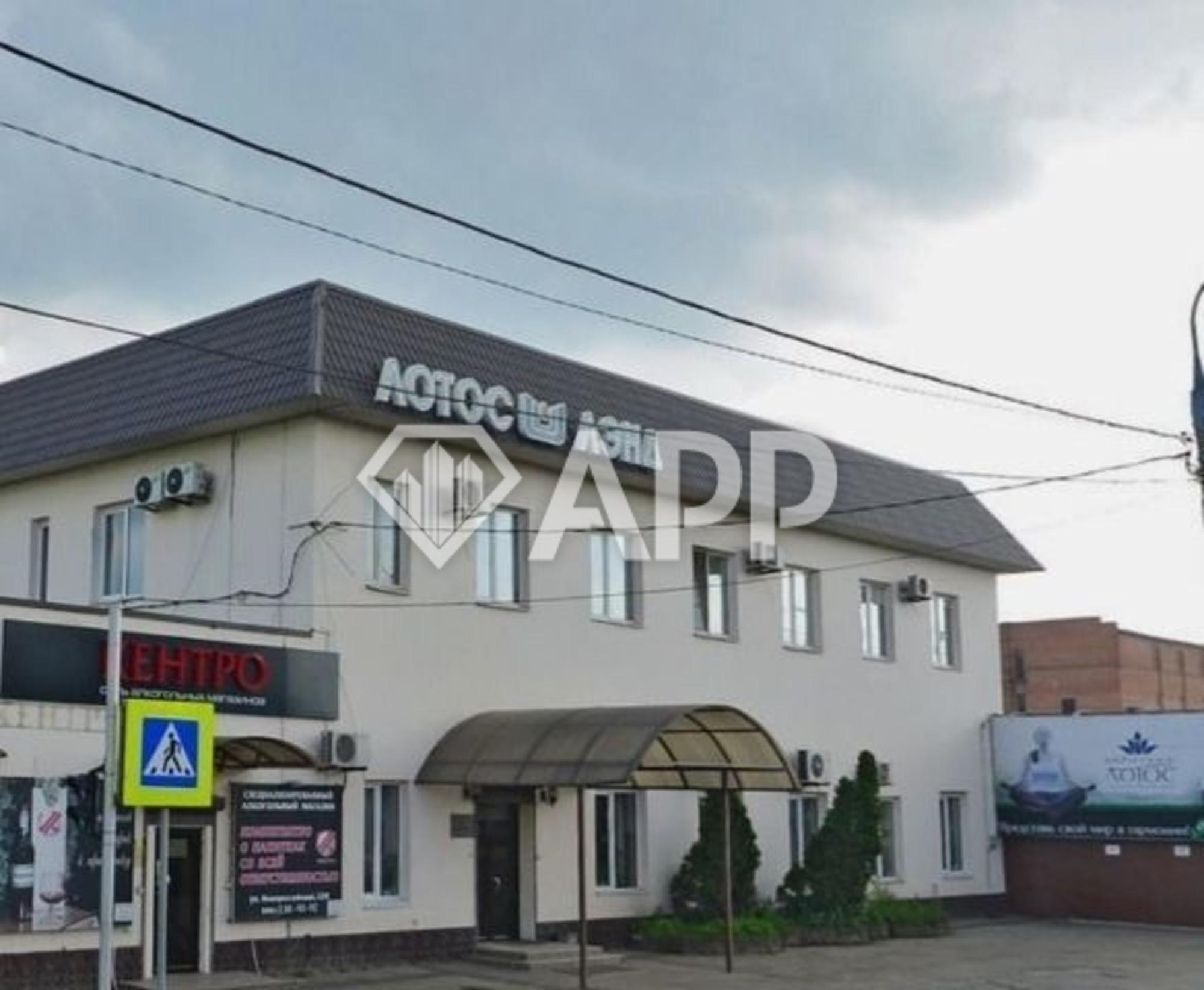 Сдать торговое помещение за 340 000 рублей на ул Новороссийская, 232/1