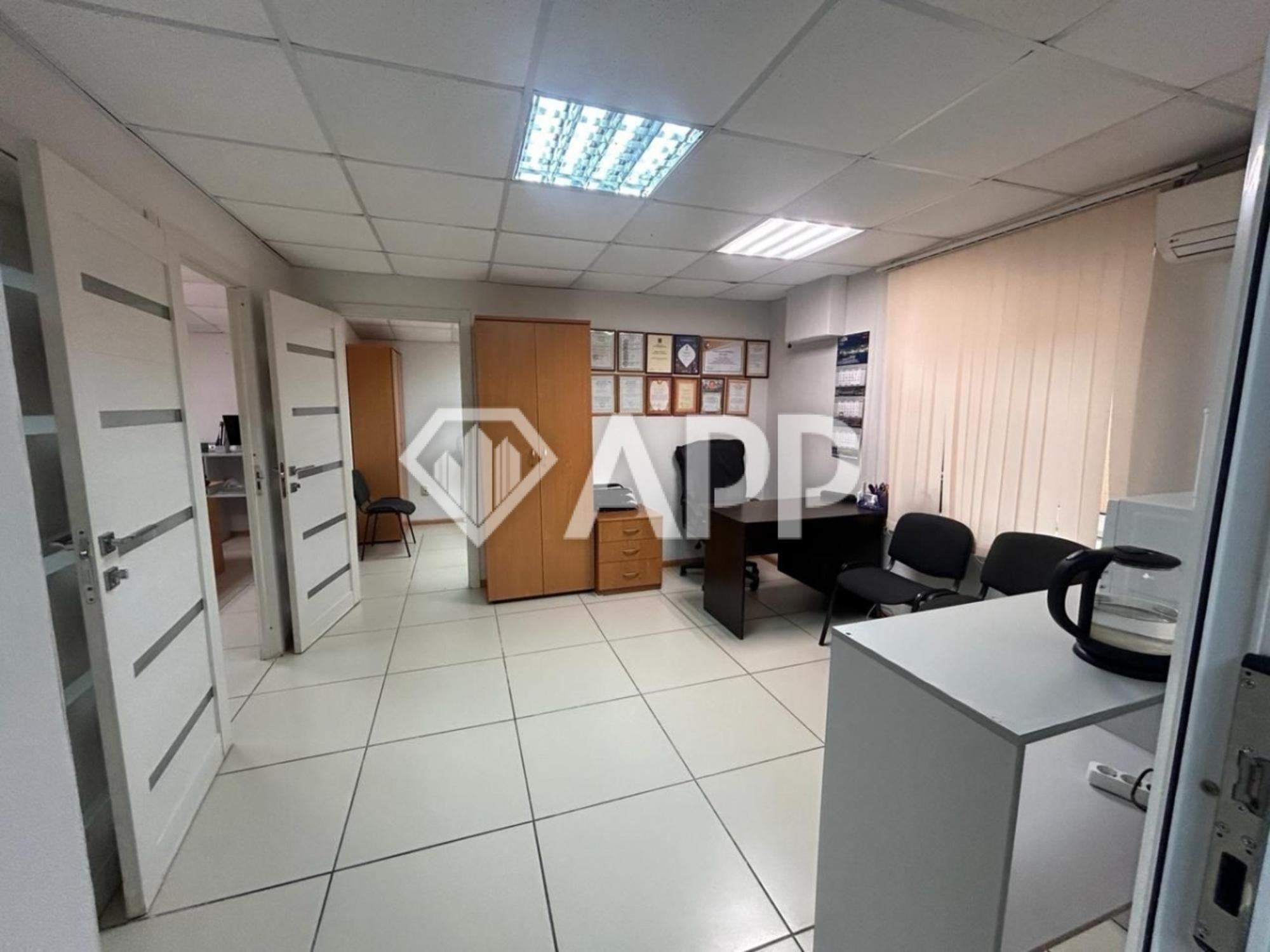 Сдать офис, помещение под офис за 65 000 рублей на пр-кт Дзержинского, 230