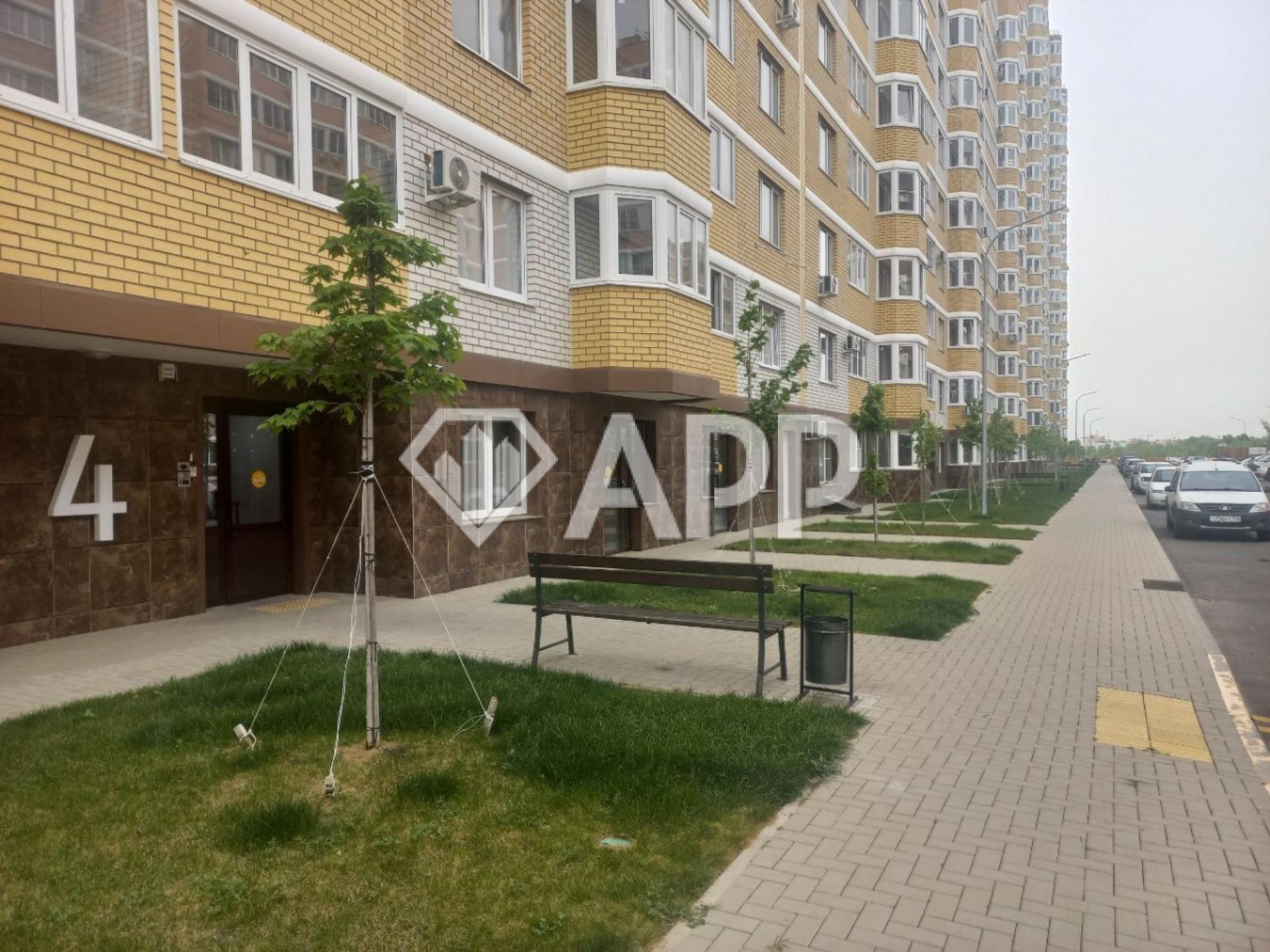 Купить офис, помещение под офис за 4 875 000 рублей на ул Красных Партизан, 1/4