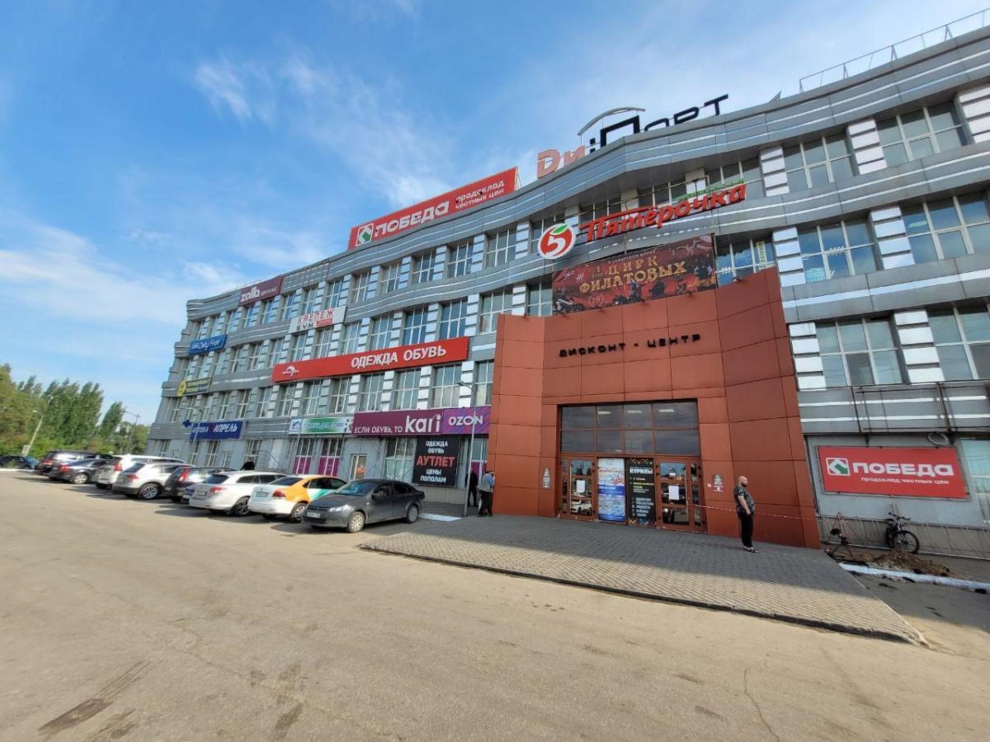Сдать торговое помещение за 660 000 рублей на ш Заводское, 111