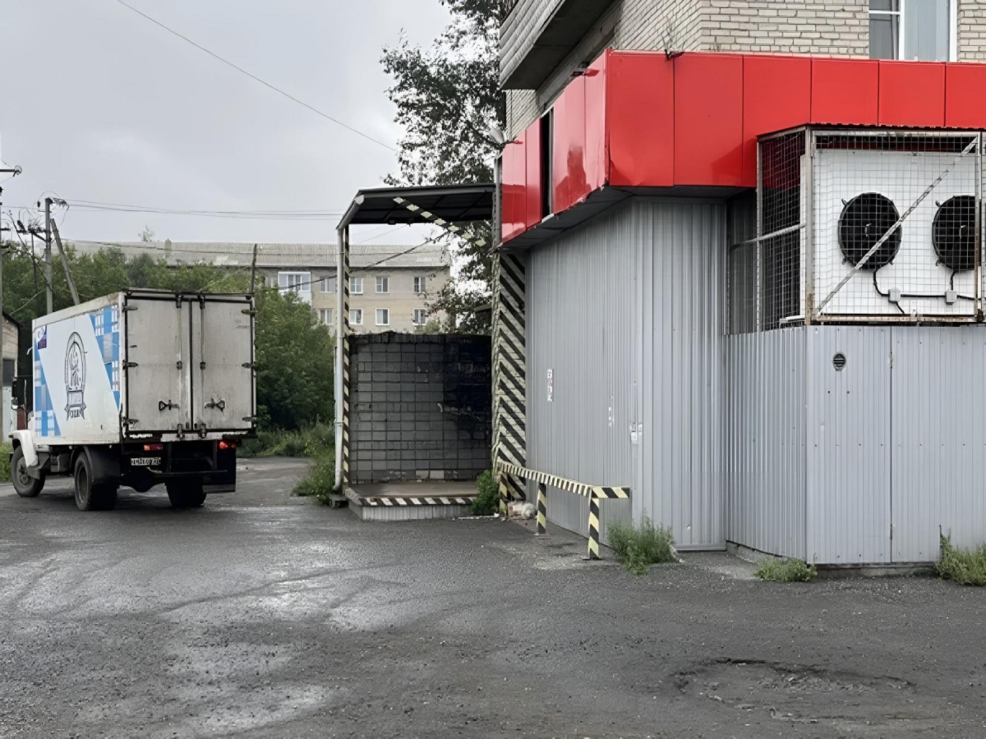 Купить торговое помещение за 23 000 000 рублей на Алтайский край, г.Камень-на-Оби,  Каменская 122