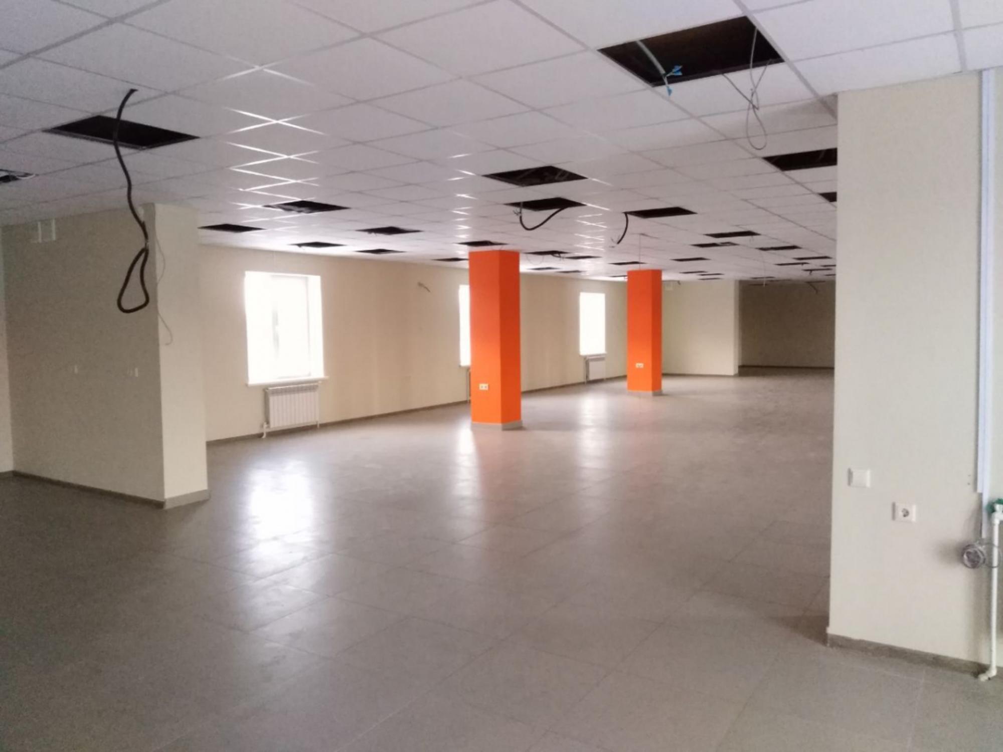 Сдать торговое помещение за 148 000 рублей на г.Кинель, п.Алексеевка,  Молодежная 2К