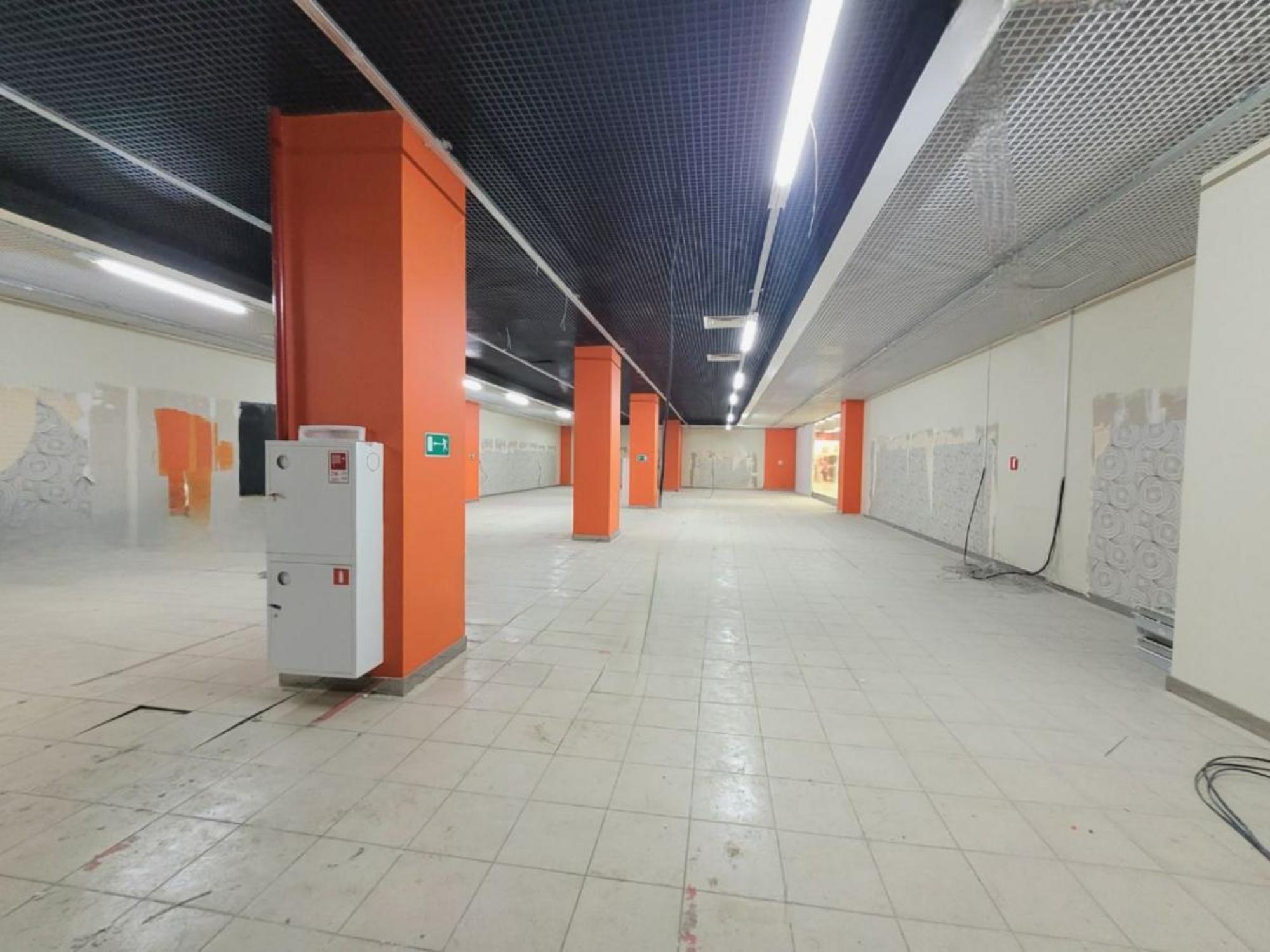 Сдать торговое помещение за 561 000 рублей на ш Заводское, 111