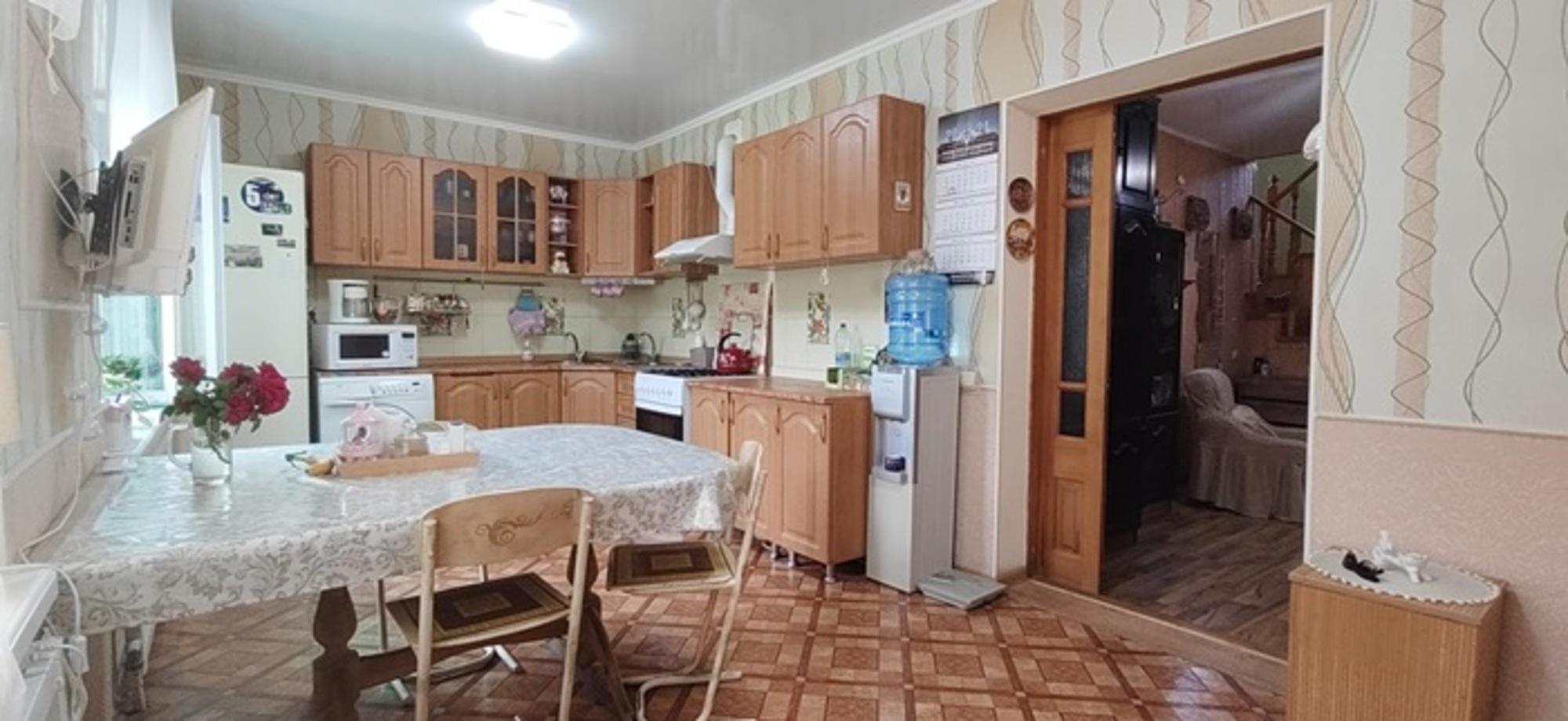 Купить дачу, дом, коттедж за 11 800 000 рублей на Луначарского улица, 789