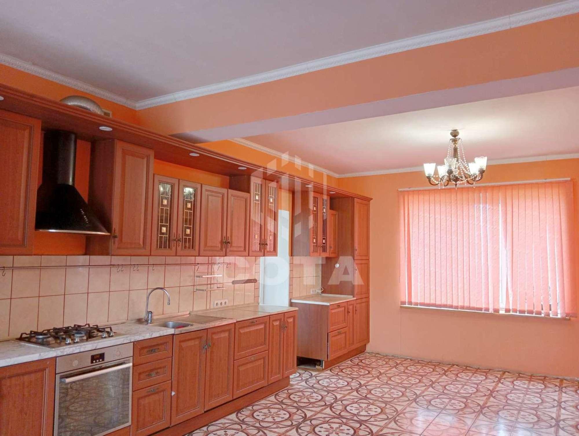 Купить дачу, дом, коттедж за 14 490 000 рублей на Вишневая, 28