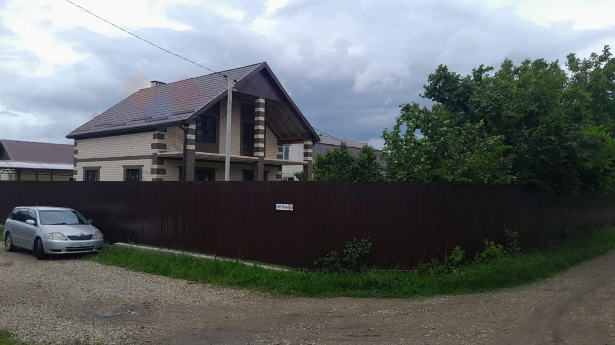 Купить дачу, дом, коттедж за 7 300 000 рублей на Сиреневая ул, 295