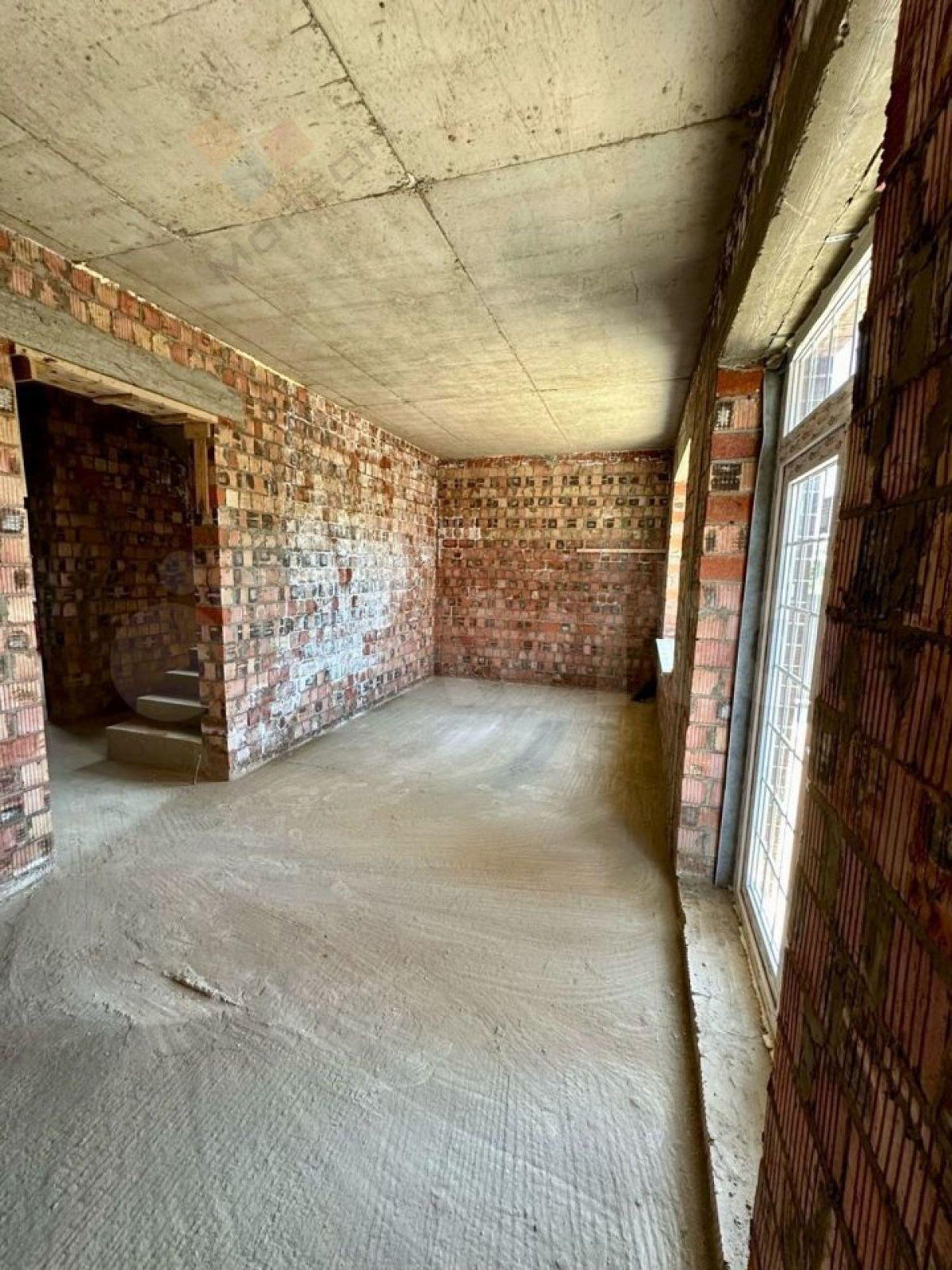 Купить дачу, дом, коттедж за 18 000 000 рублей на Кошкина, 23