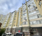 офис 54.8 кв м, этаж 1/9 ул Алексея Толстого, 100