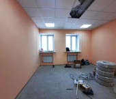 офис 42.6 кв м, этаж 2/3 туп Томашевский, 8