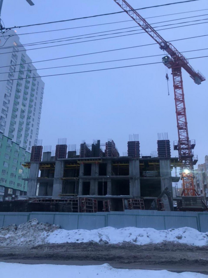 2-комн квартира в новом доме проспект Героев Отечества