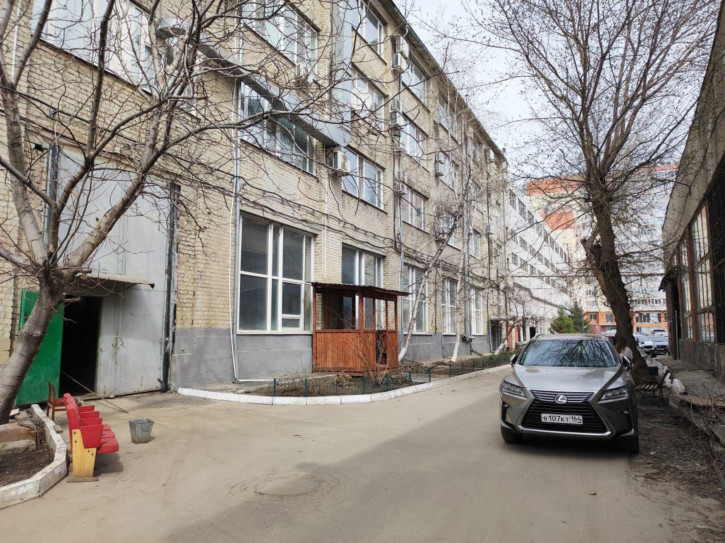 Склад ул Университетская, 36