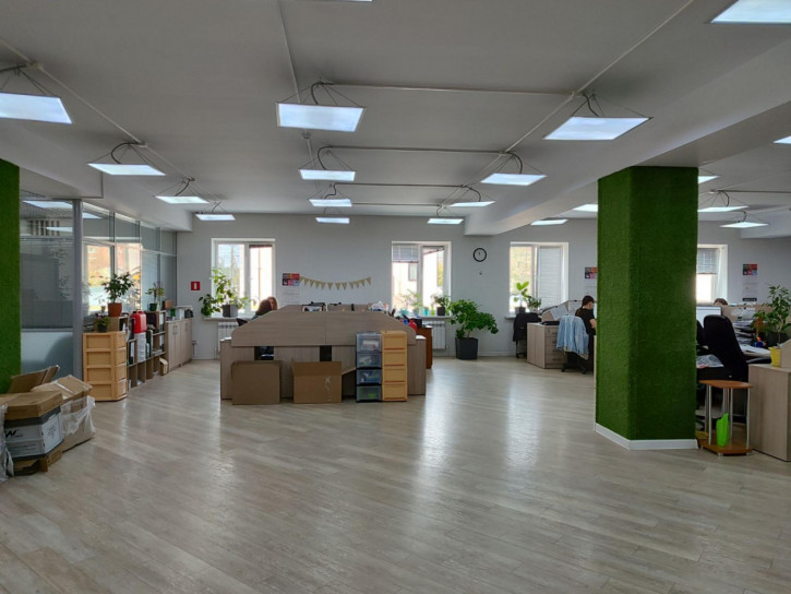 Торговое помещение ул Мориса Тореза, 56/2