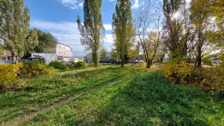 Торговое помещение ул Революционная, 39