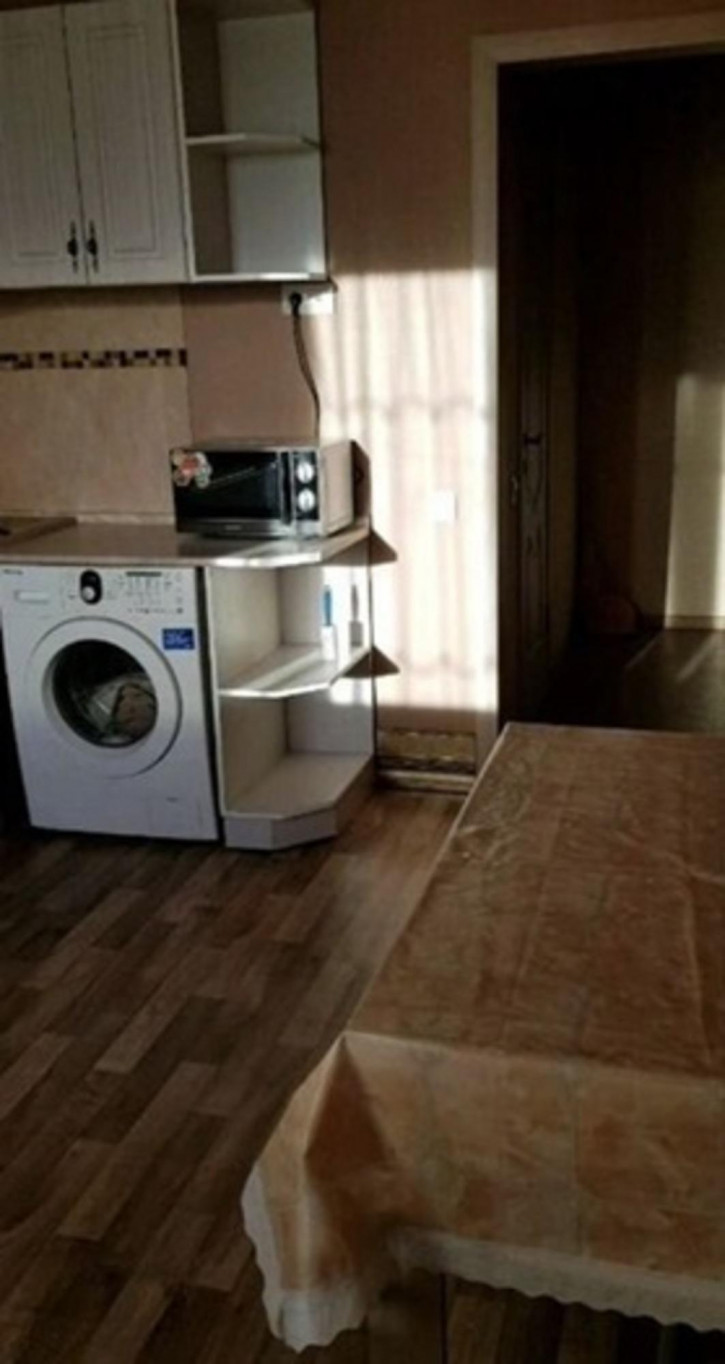 1-комн квартира ушинского улица, 101
